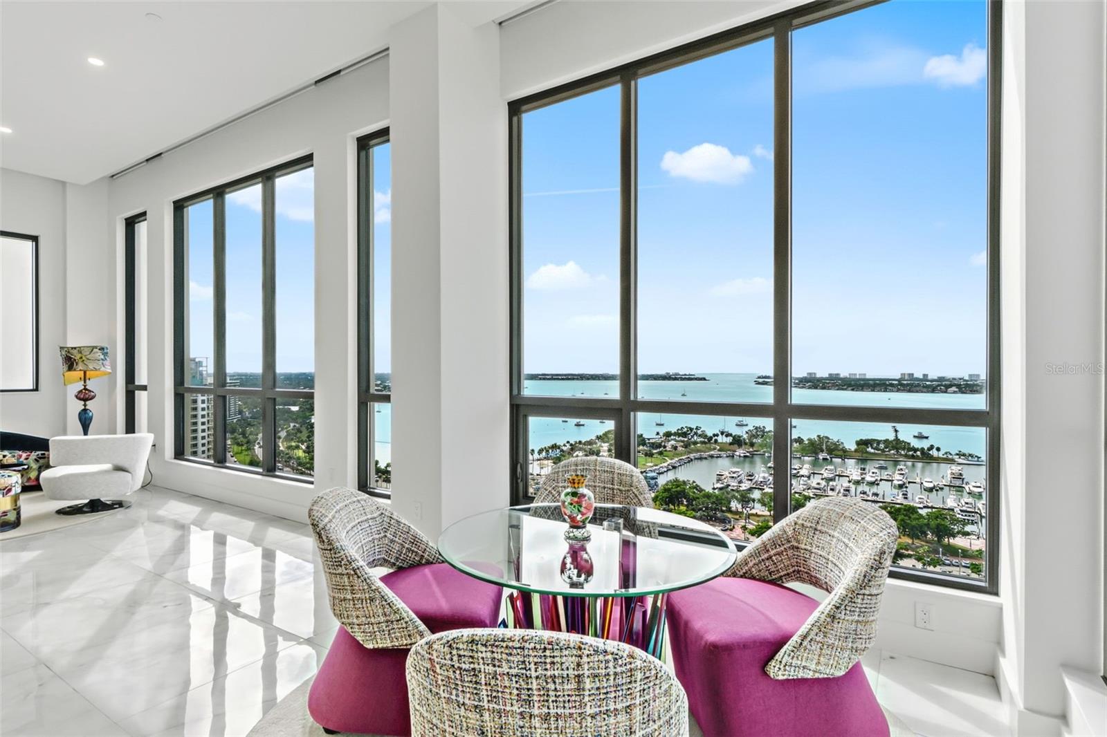 DEMARCAY - Residential