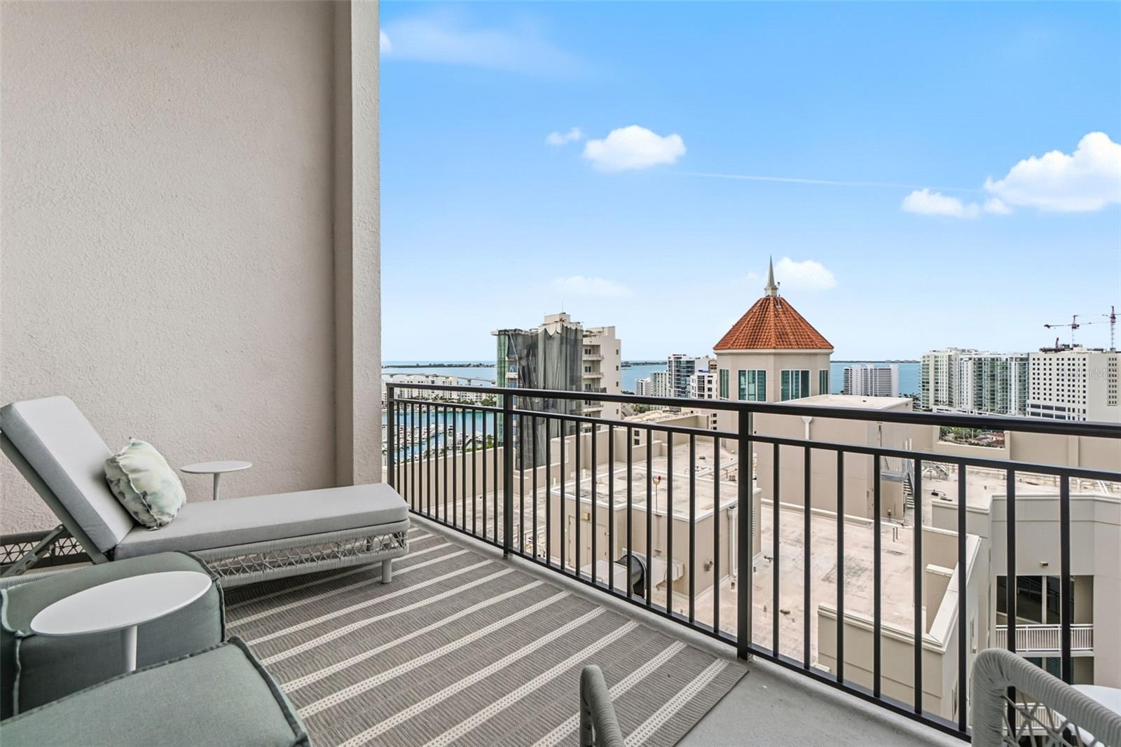 DEMARCAY - Residential