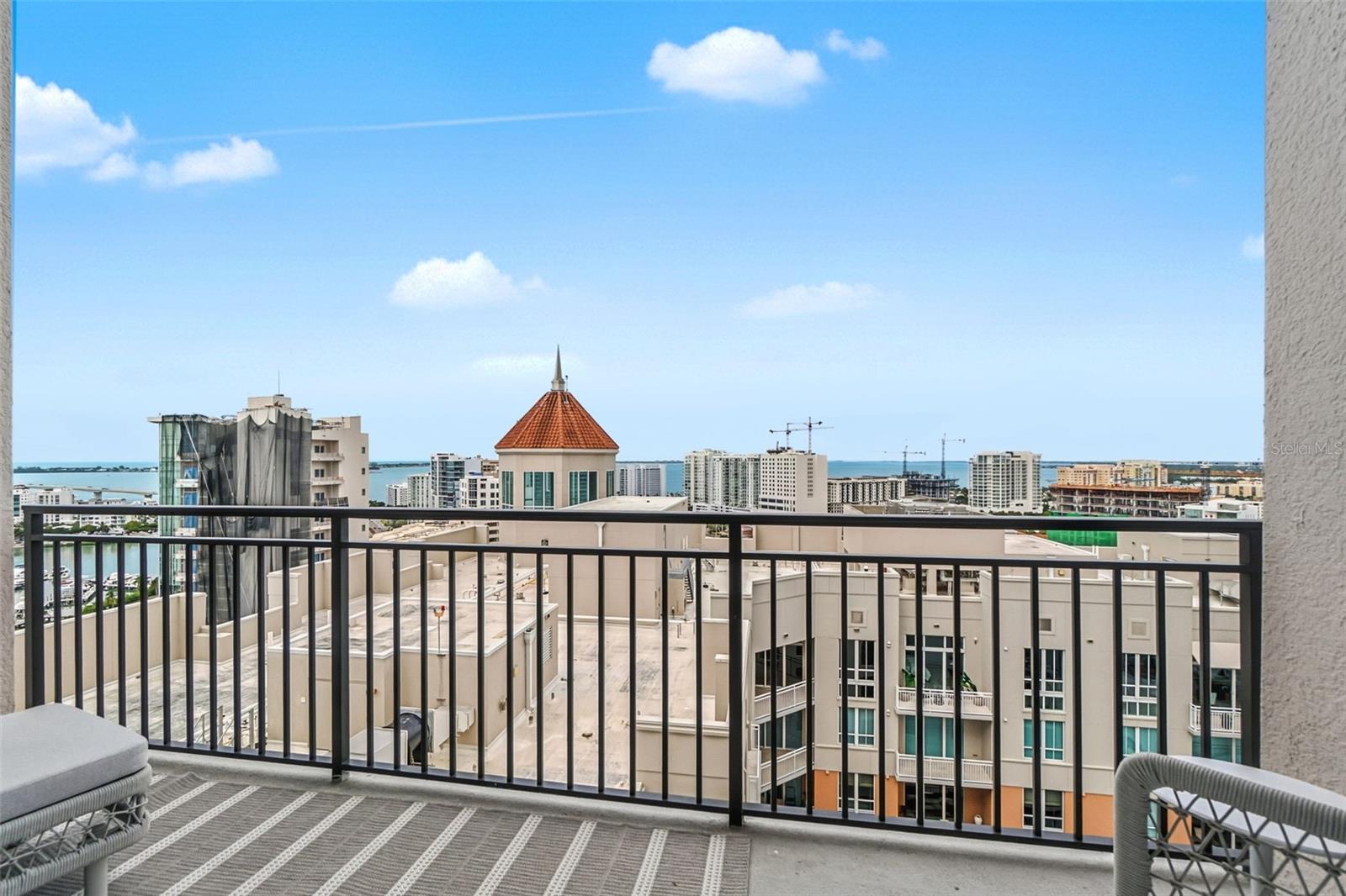 DEMARCAY - Residential