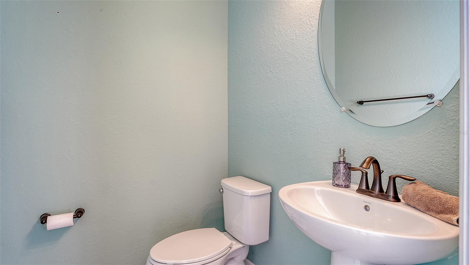 LAKEWOOD NATIONAL GOLF CLUB PH I - Residential Lease