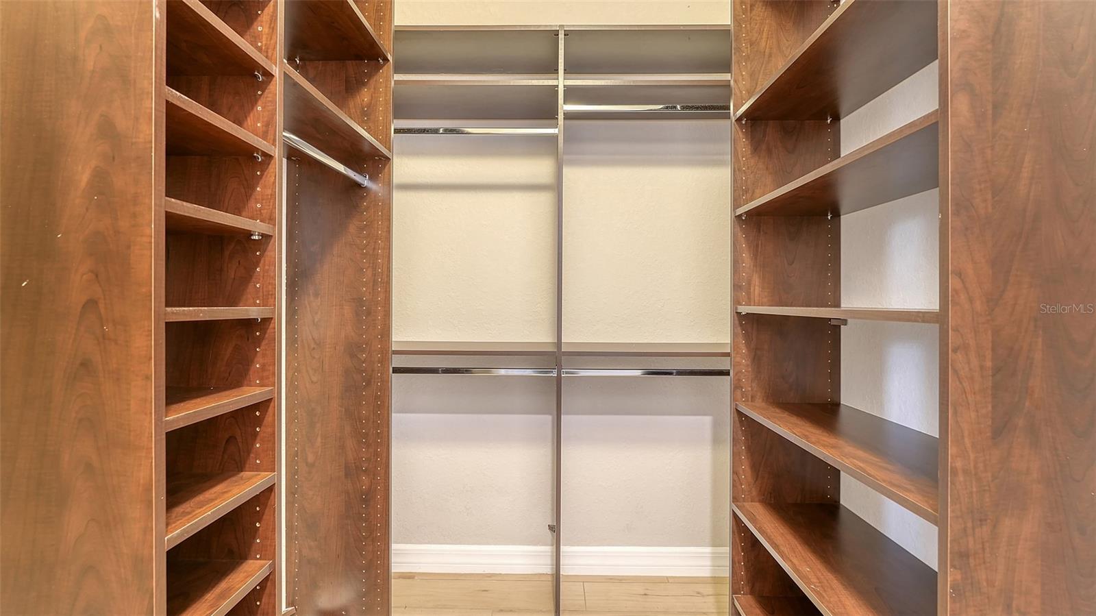 LAKEWOOD NATIONAL GOLF CLUB PH I - Residential Lease