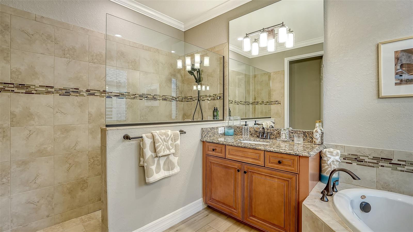 LAKEWOOD NATIONAL GOLF CLUB PH I - Residential Lease