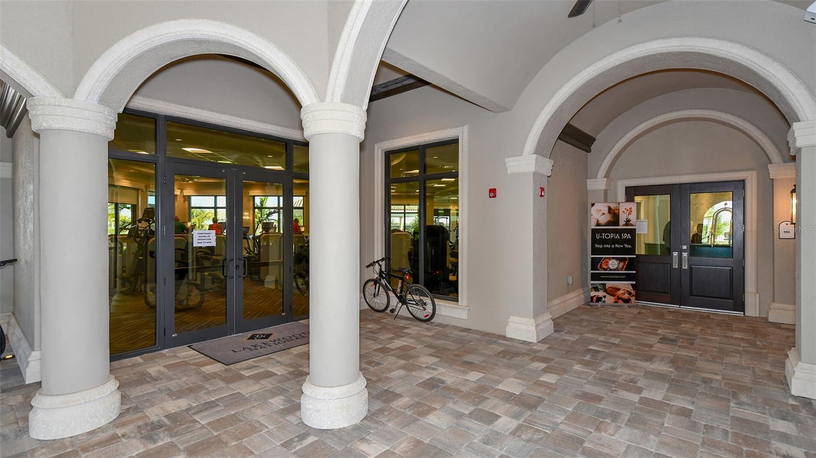 LAKEWOOD NATIONAL GOLF CLUB PH I - Residential Lease