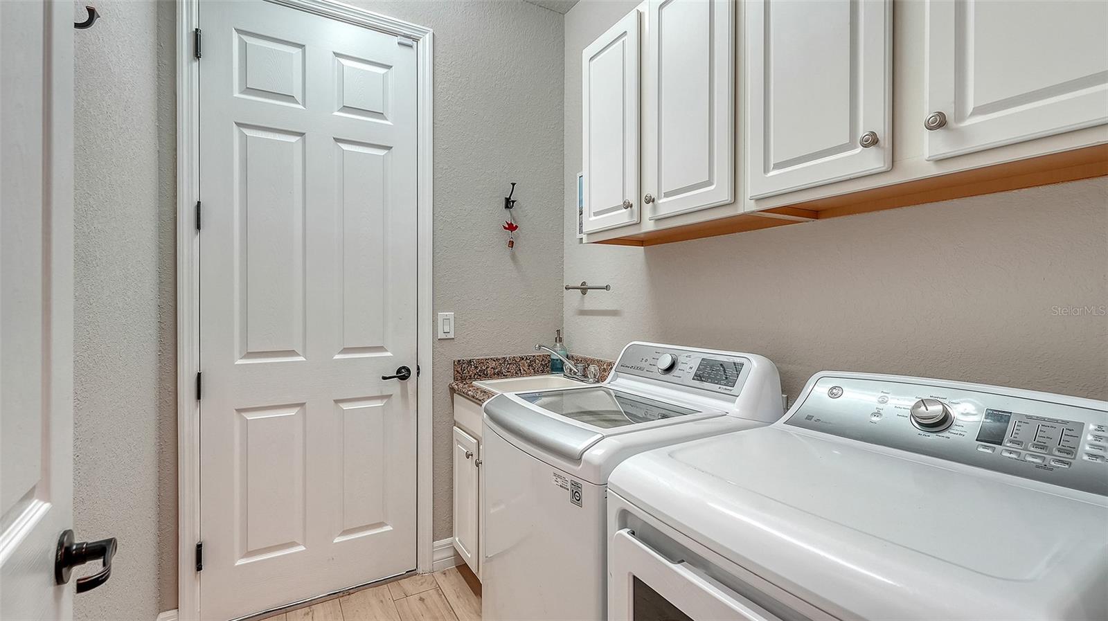 LAKEWOOD NATIONAL GOLF CLUB PH I - Residential Lease