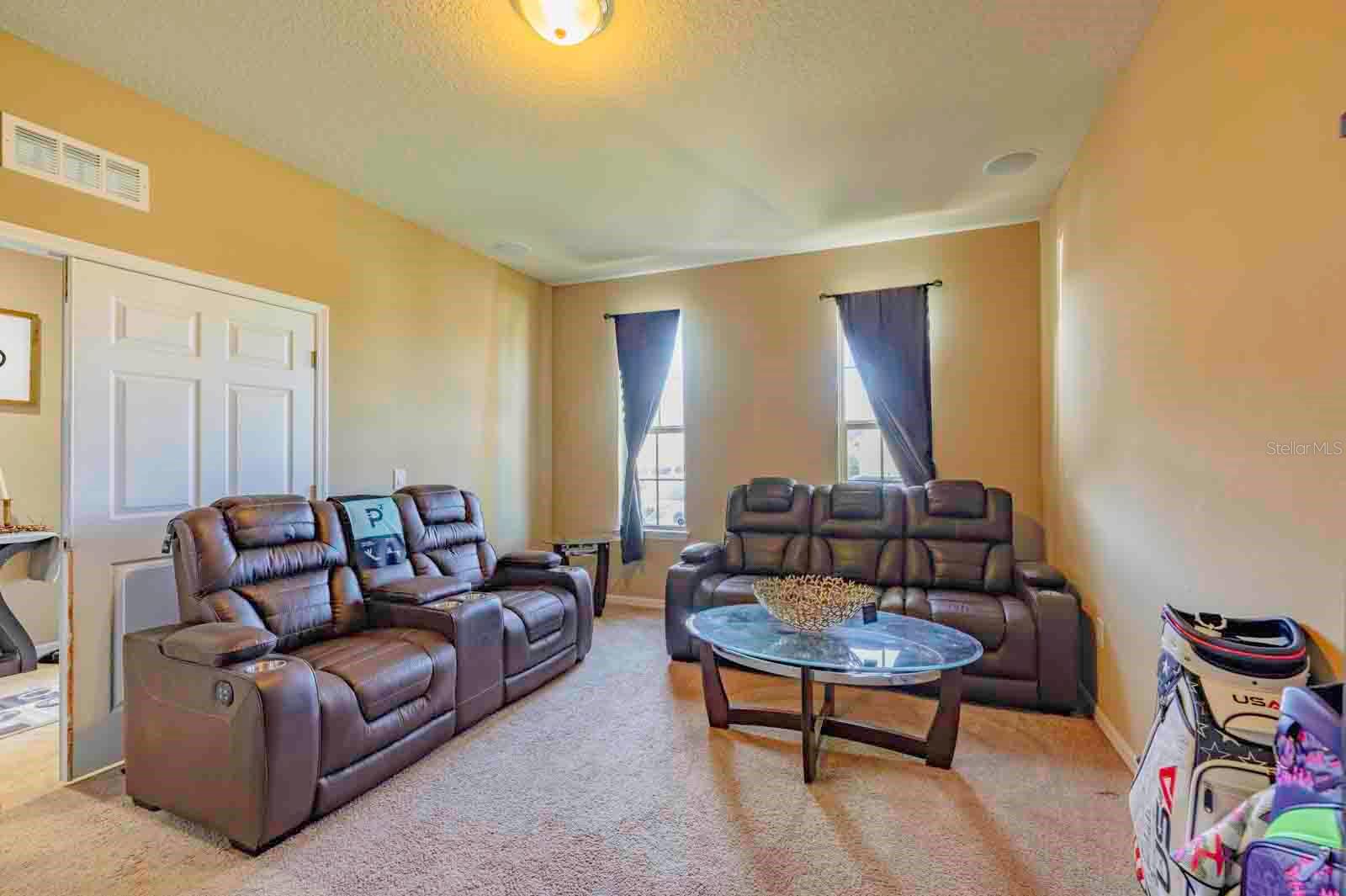 FOUNTAIN PARK PH 01 - Residential