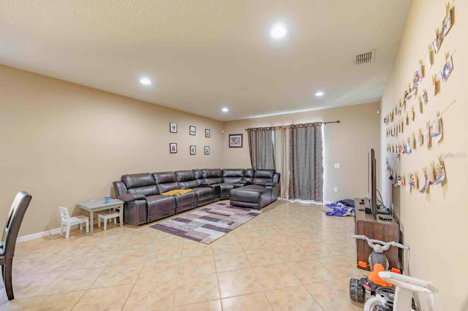 FOUNTAIN PARK PH 01 - Residential