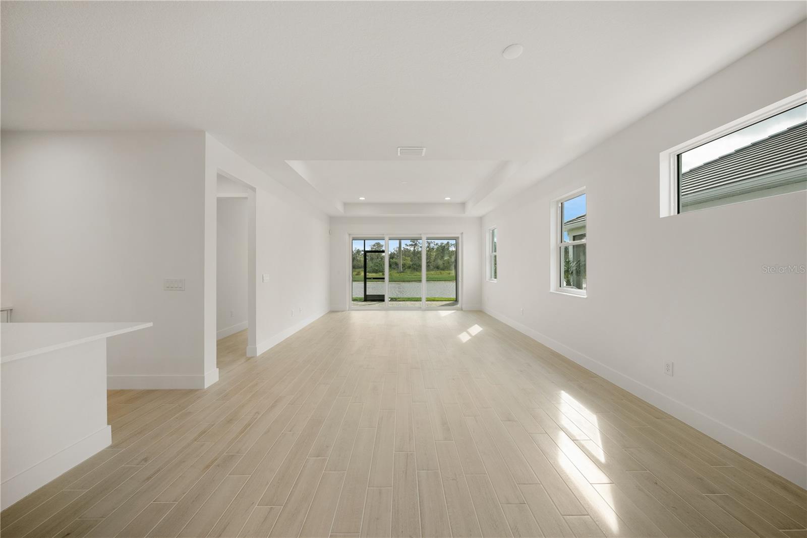 SHELLSTONE AT WATERSIDE - Residential