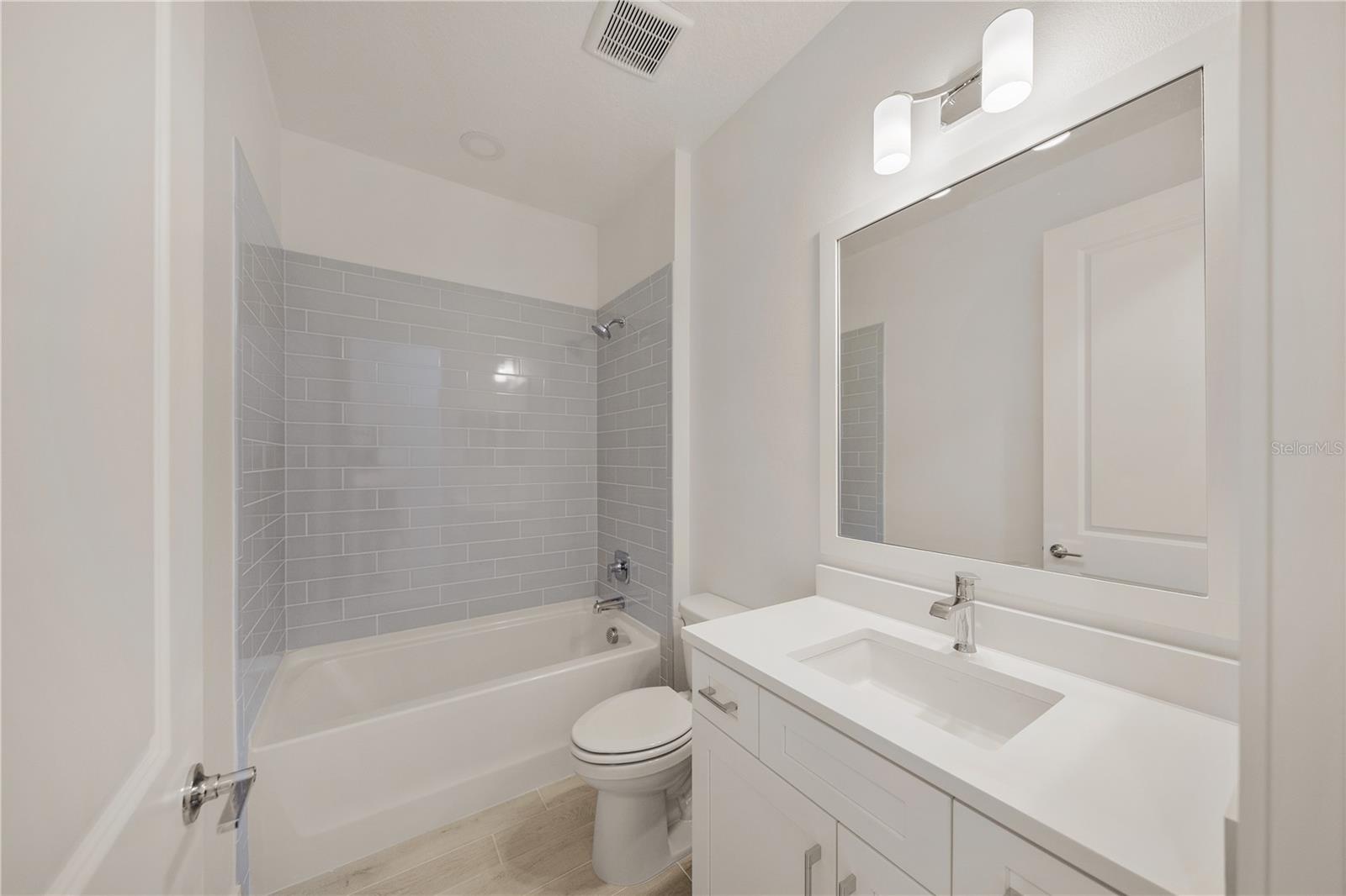 SHELLSTONE AT WATERSIDE - Residential