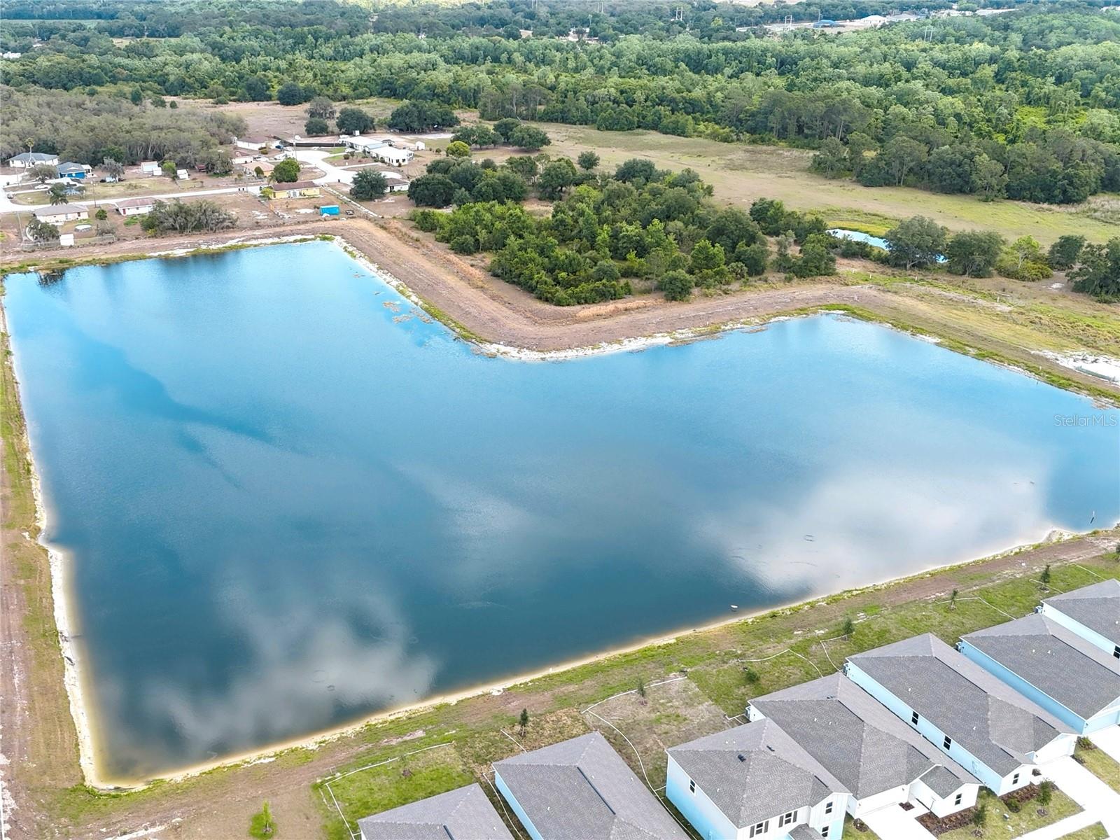 RANCHES/LK MCLEOD III - Residential Lease