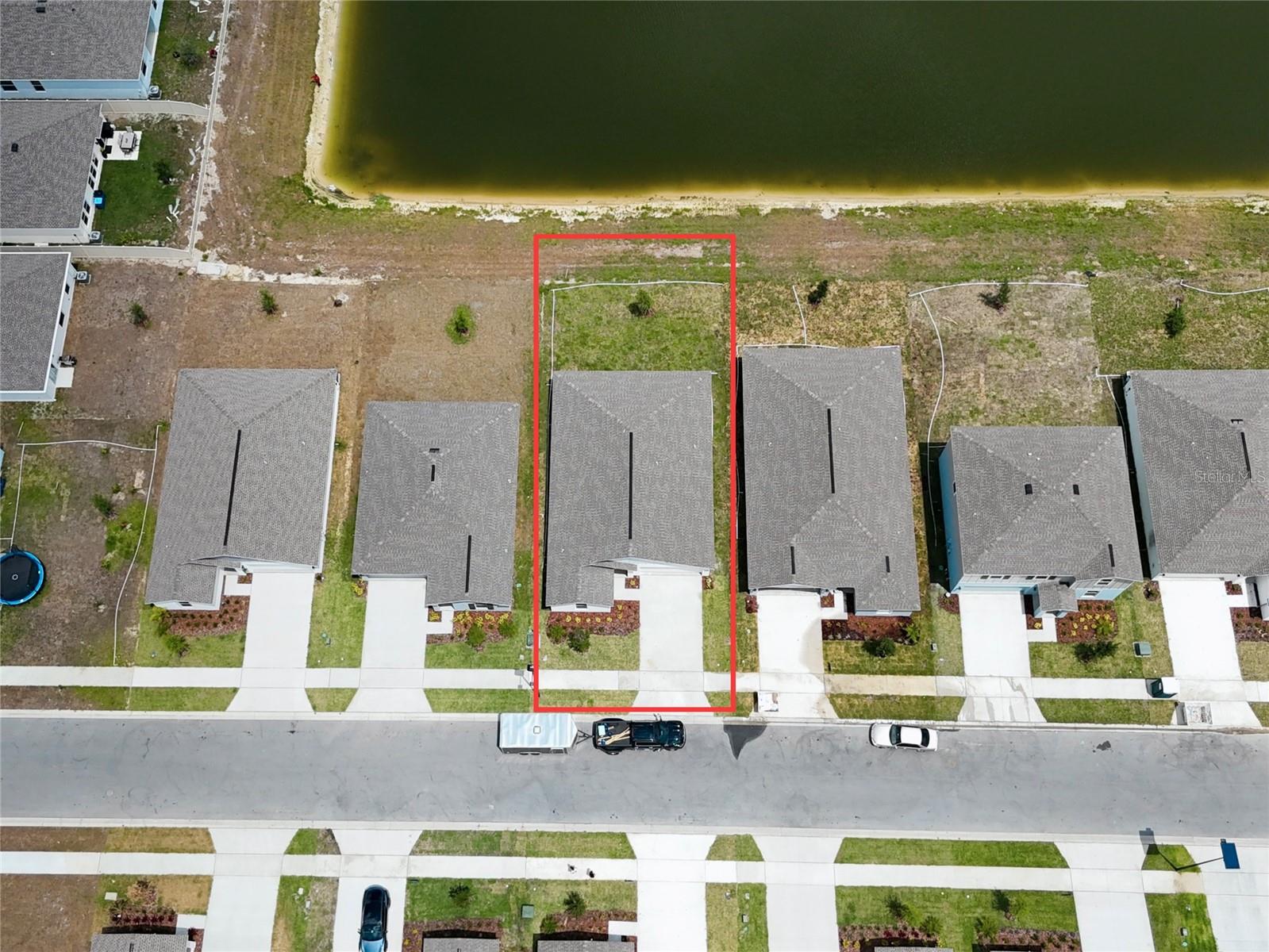 RANCHES/LK MCLEOD III - Residential Lease