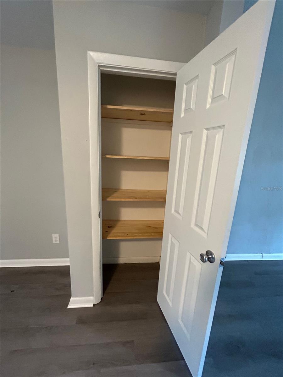 HAMMOCK OAKS - Residential Lease