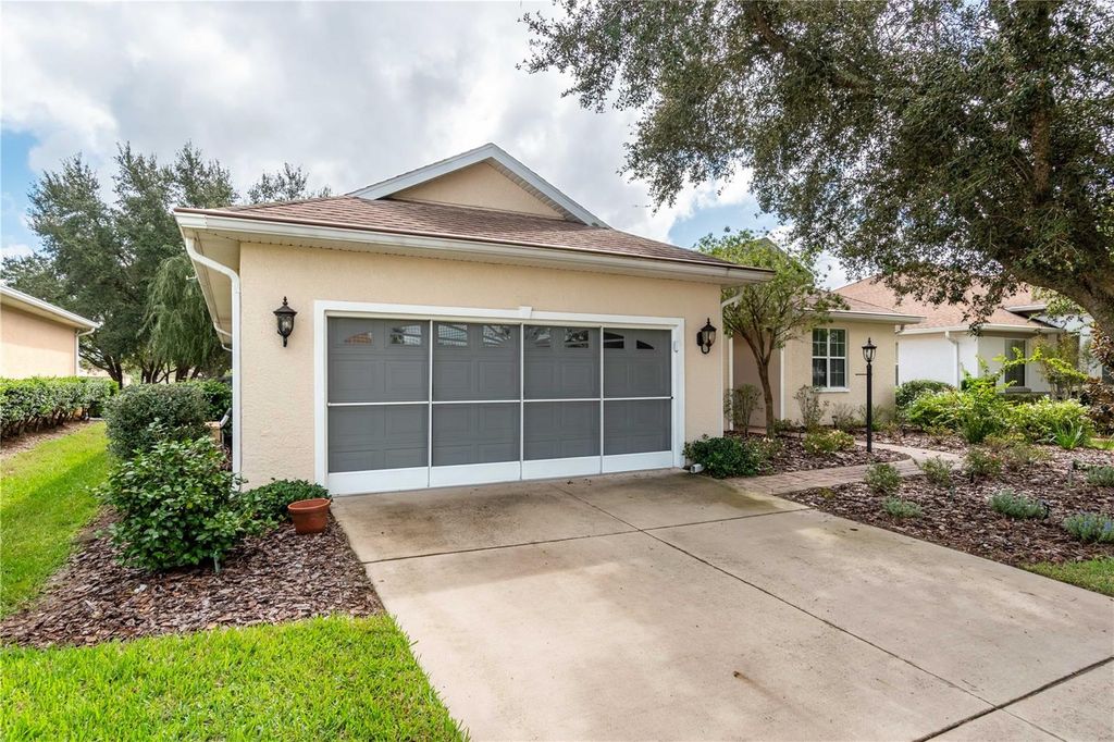 Photo of 9071 SW 99th Court Road, Ocala, FL 34481 (MLS # OM711280)