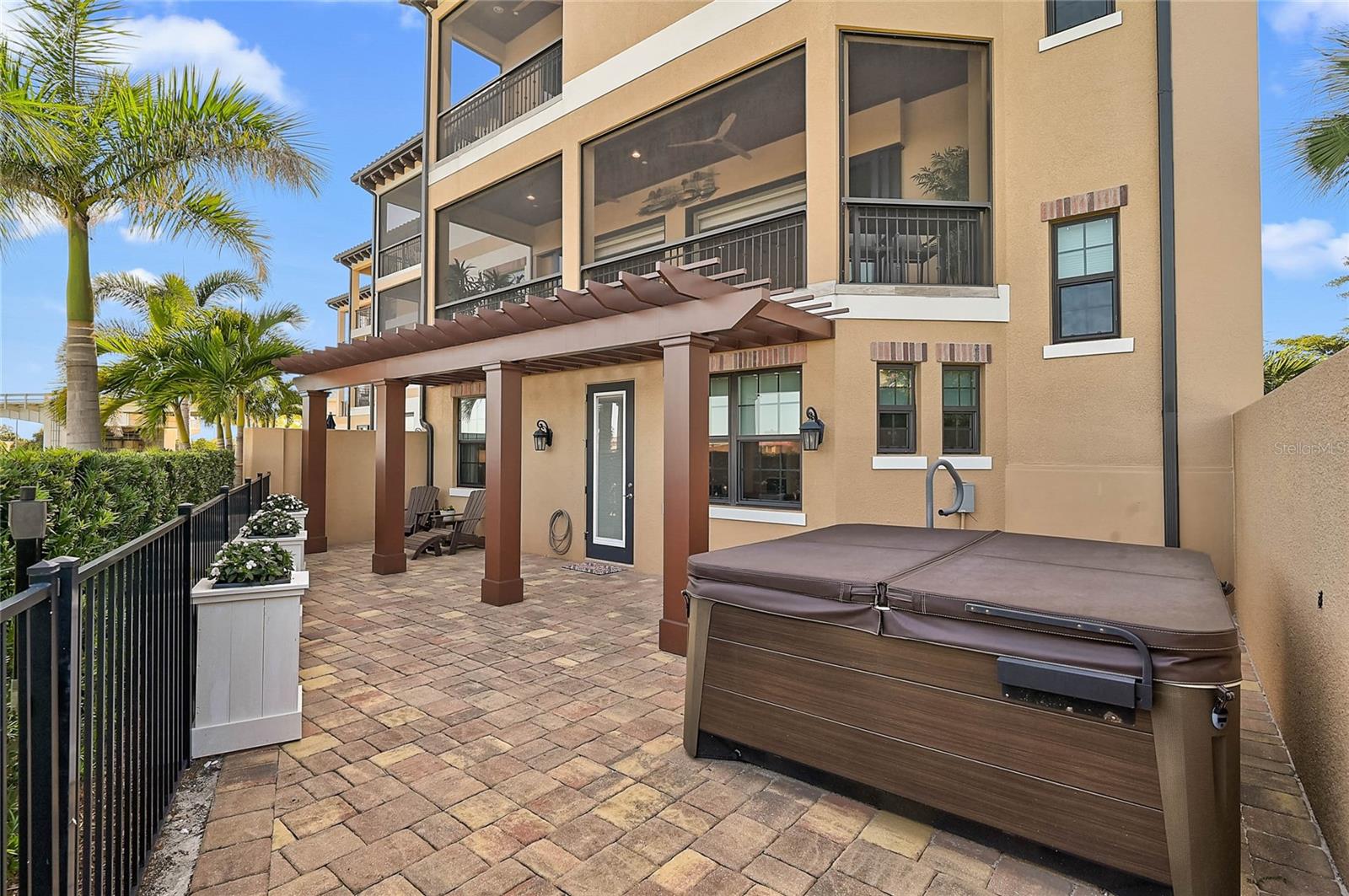 TRA PONTI VILLAGGIO - Residential