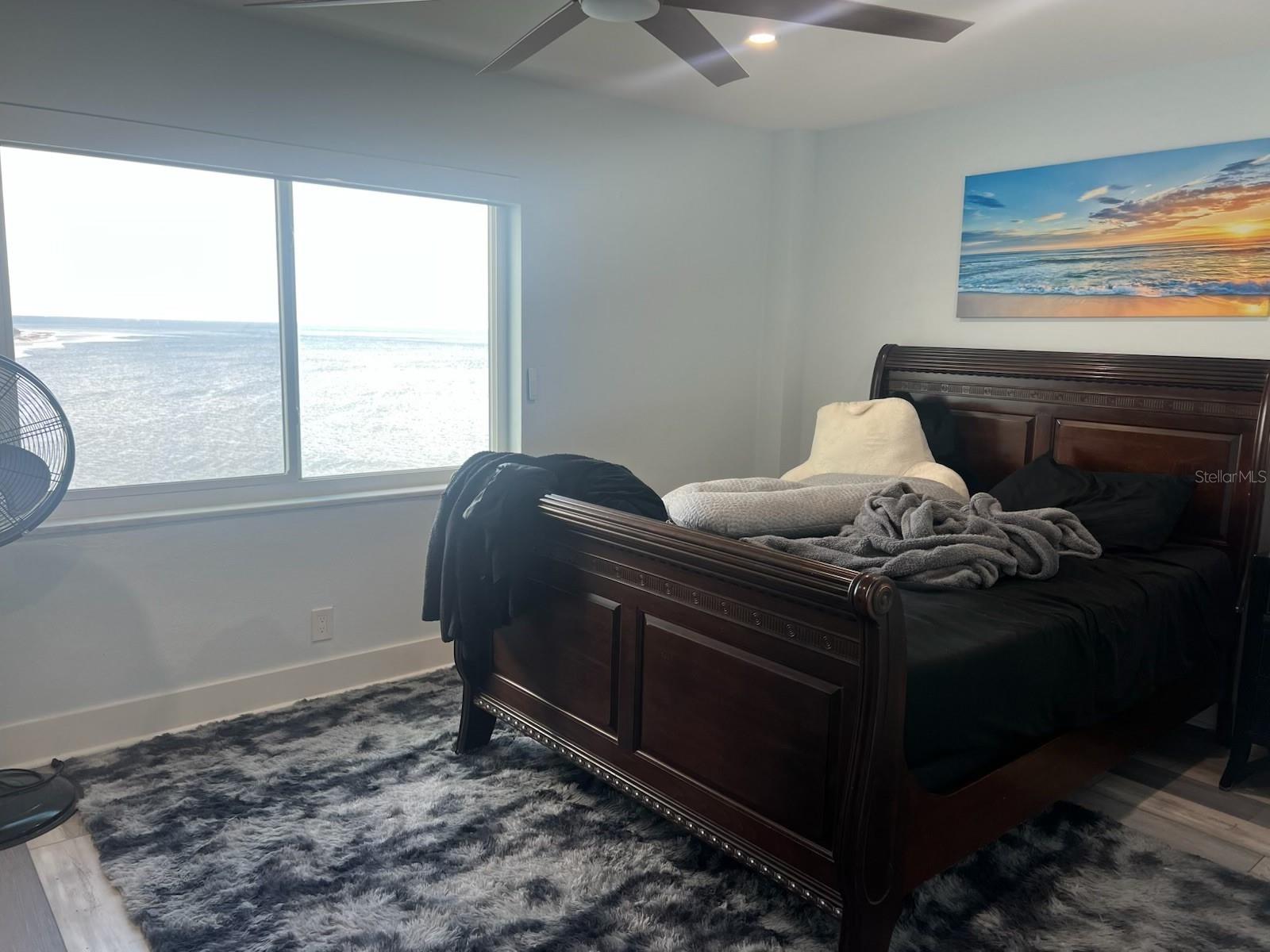 SKY HARBOUR CONDO APTS - Residential Lease