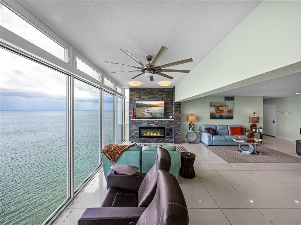 SKY HARBOUR CONDO APTS - Residential Lease