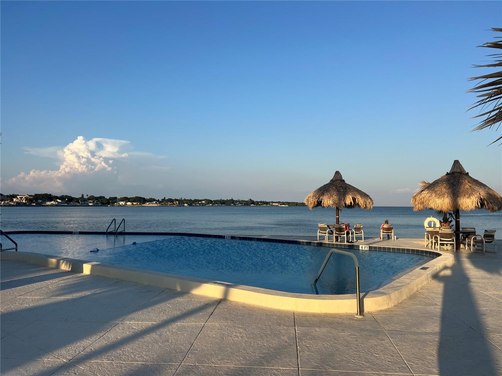 SKY HARBOUR CONDO APTS - Residential Lease