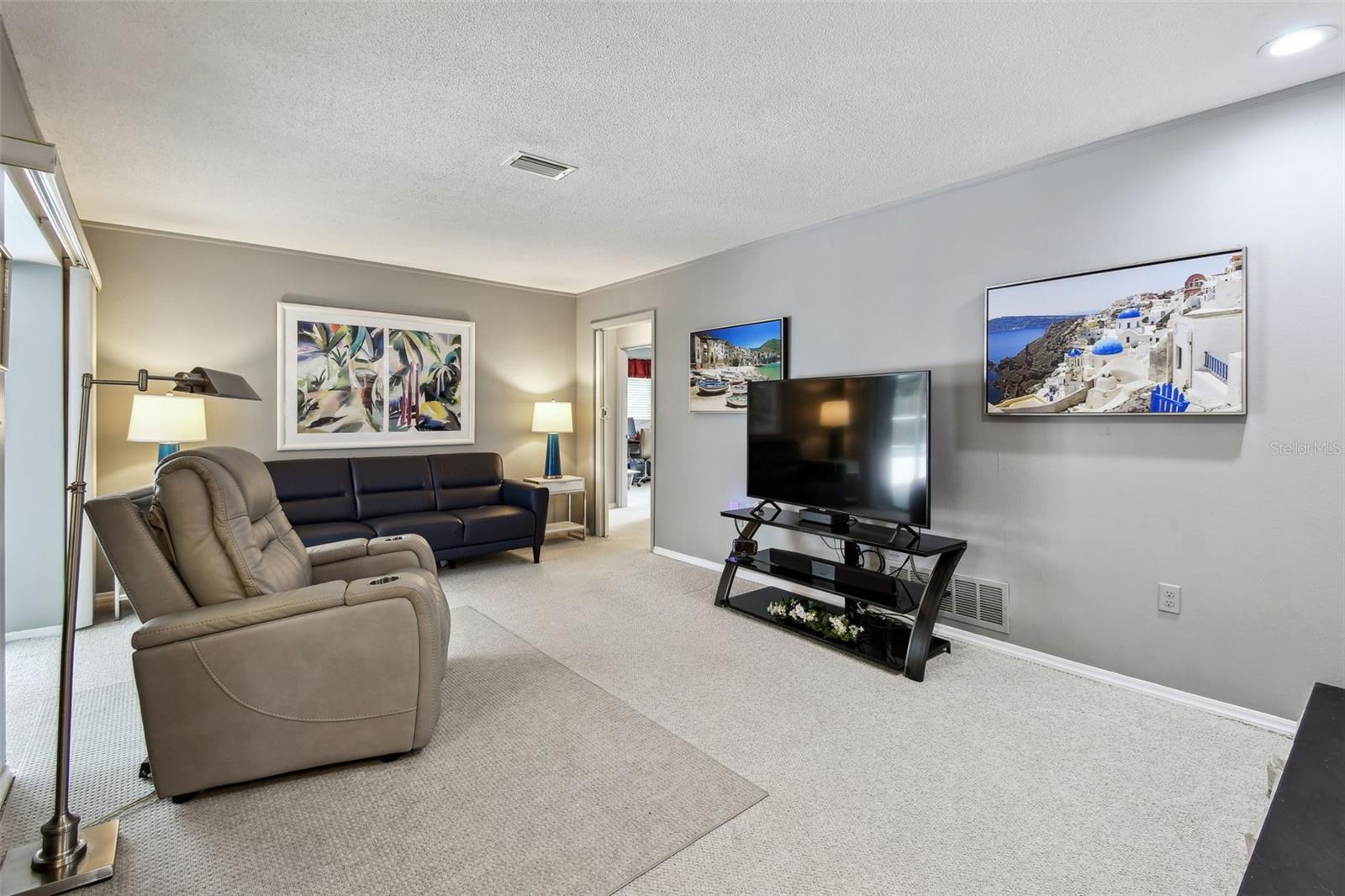 2418 CARDWELL WAY