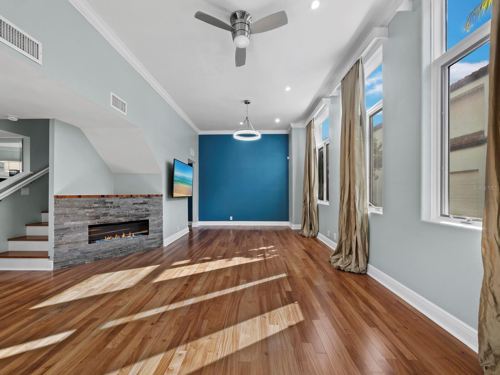 PLAT OF SARASOTA EXHIBIT - Residential