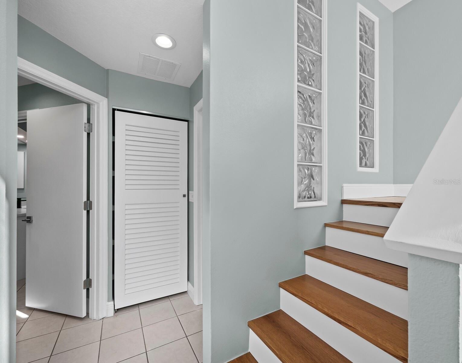 PLAT OF SARASOTA EXHIBIT - Residential