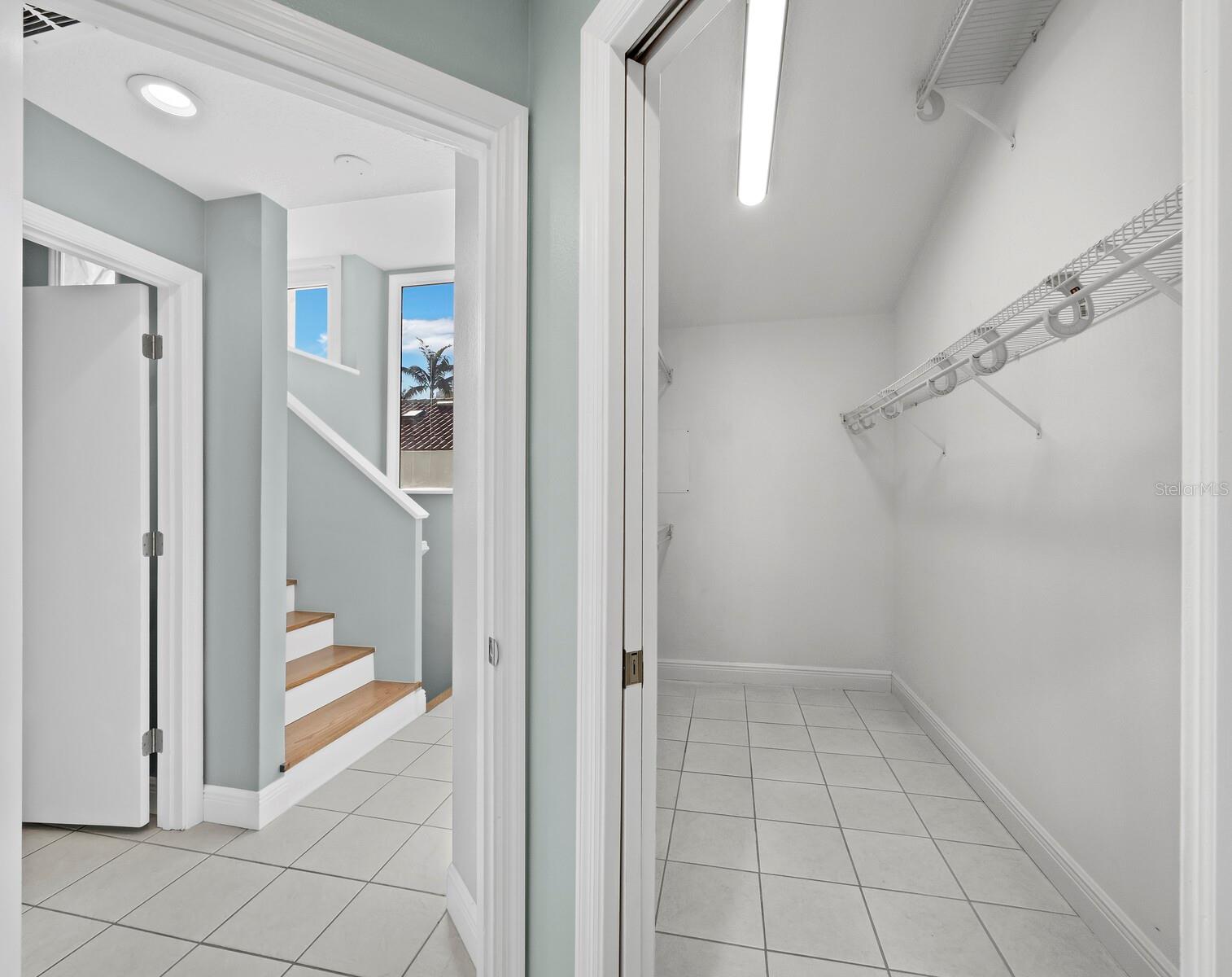 PLAT OF SARASOTA EXHIBIT - Residential