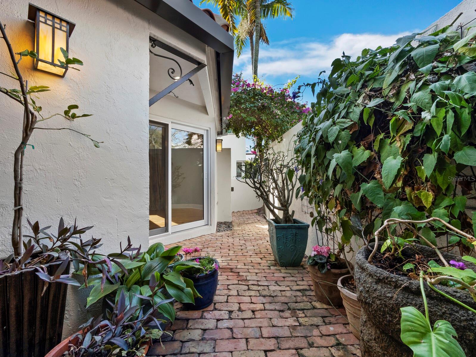 PLAT OF SARASOTA EXHIBIT - Residential