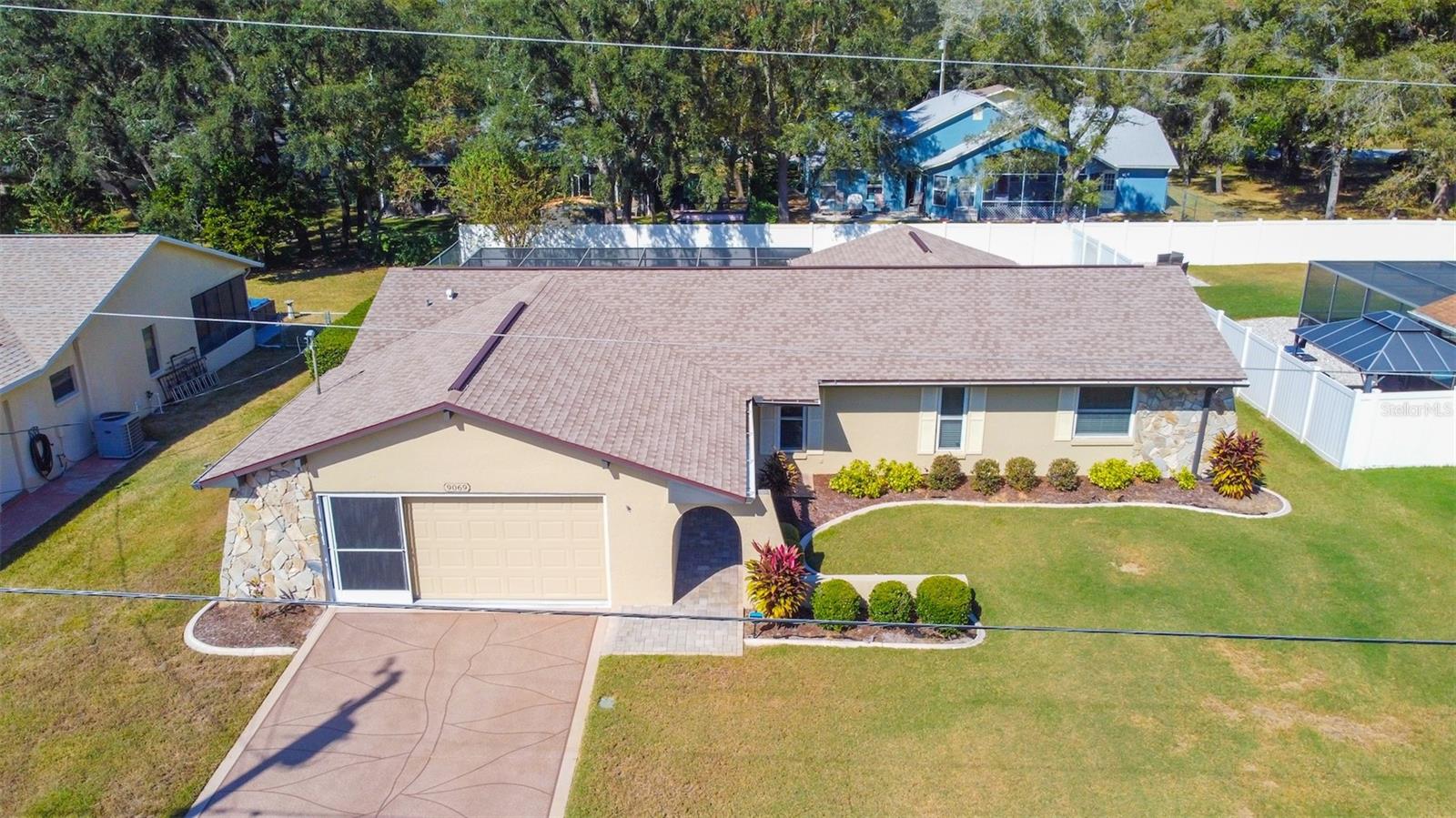 SPRING HILL - Residential