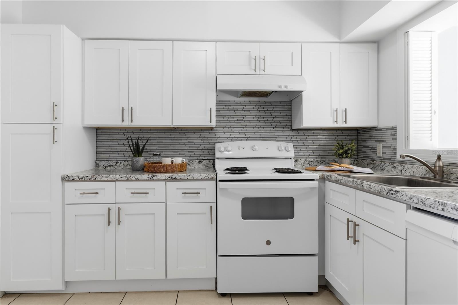 CENTRAL PARK ESTATES UNIT 1 - Residential