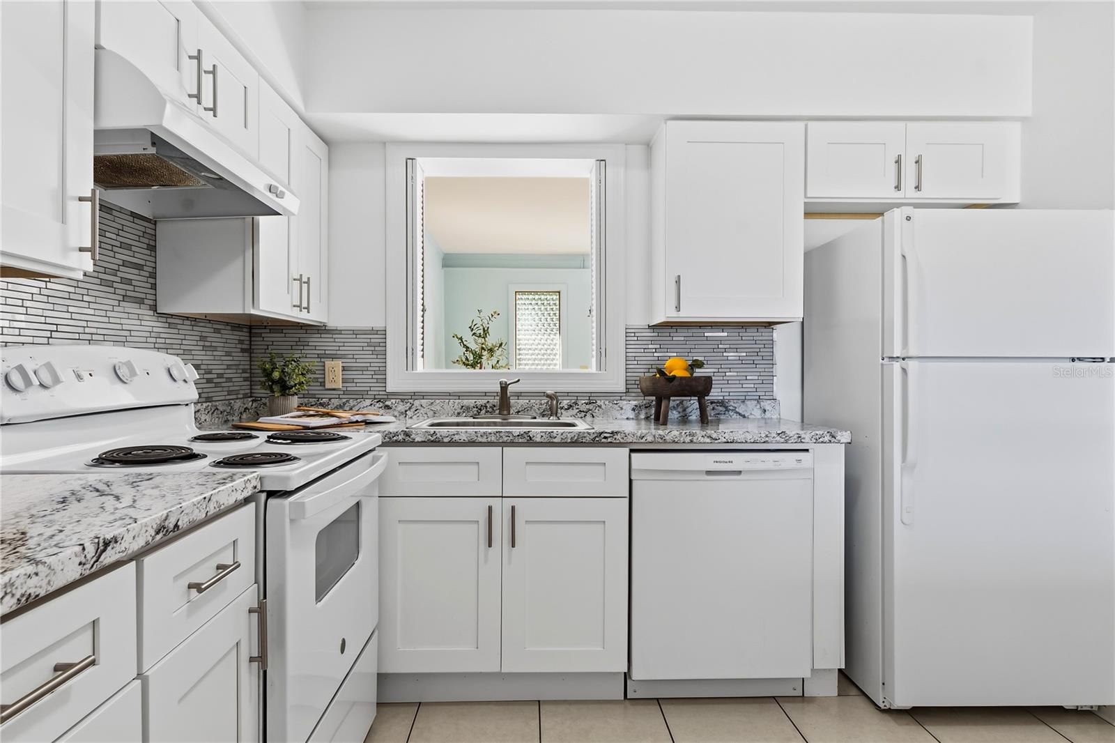 CENTRAL PARK ESTATES UNIT 1 - Residential