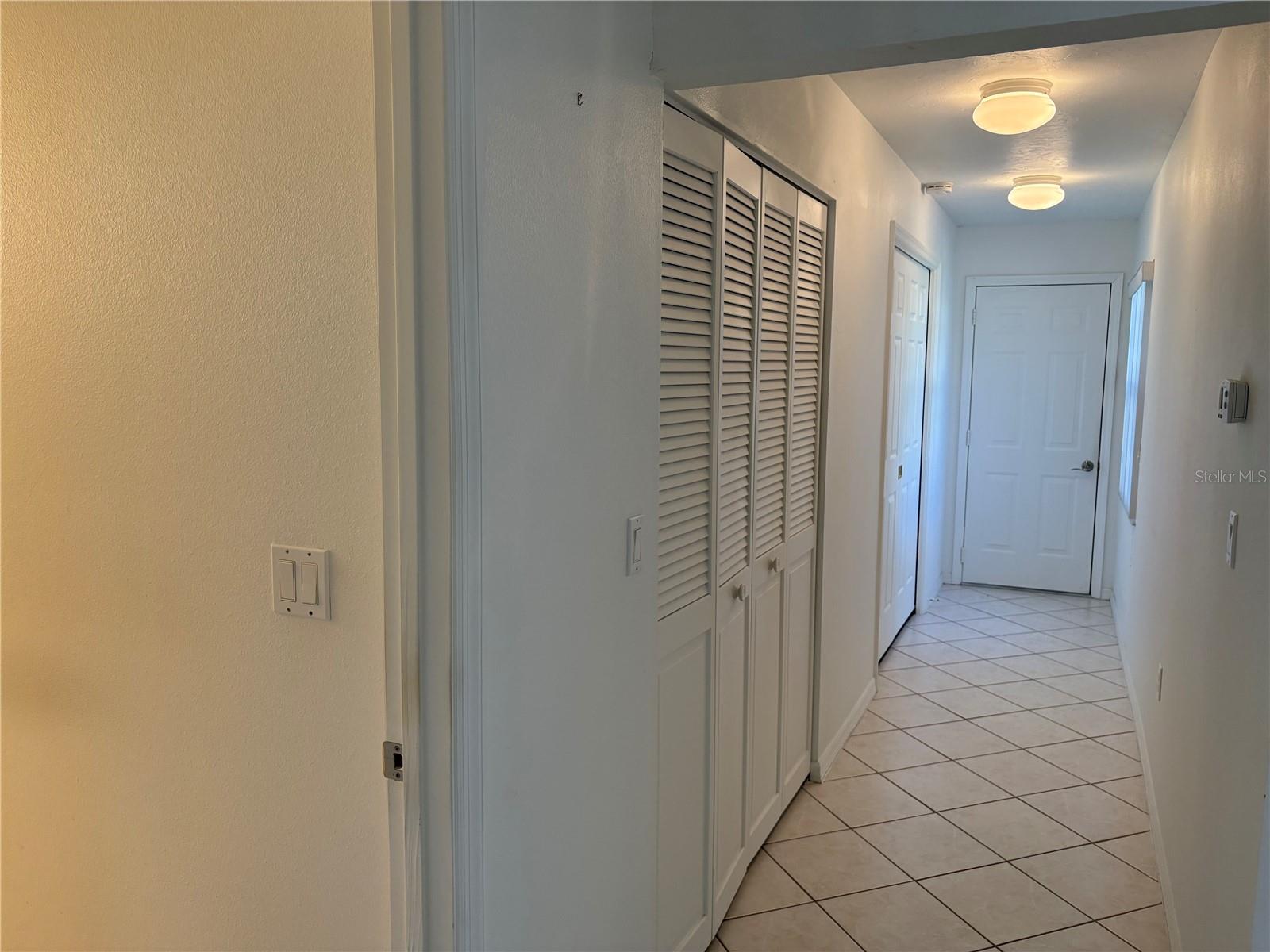 THE VILLAS OF EAGLE CREEK III & IV - Residential