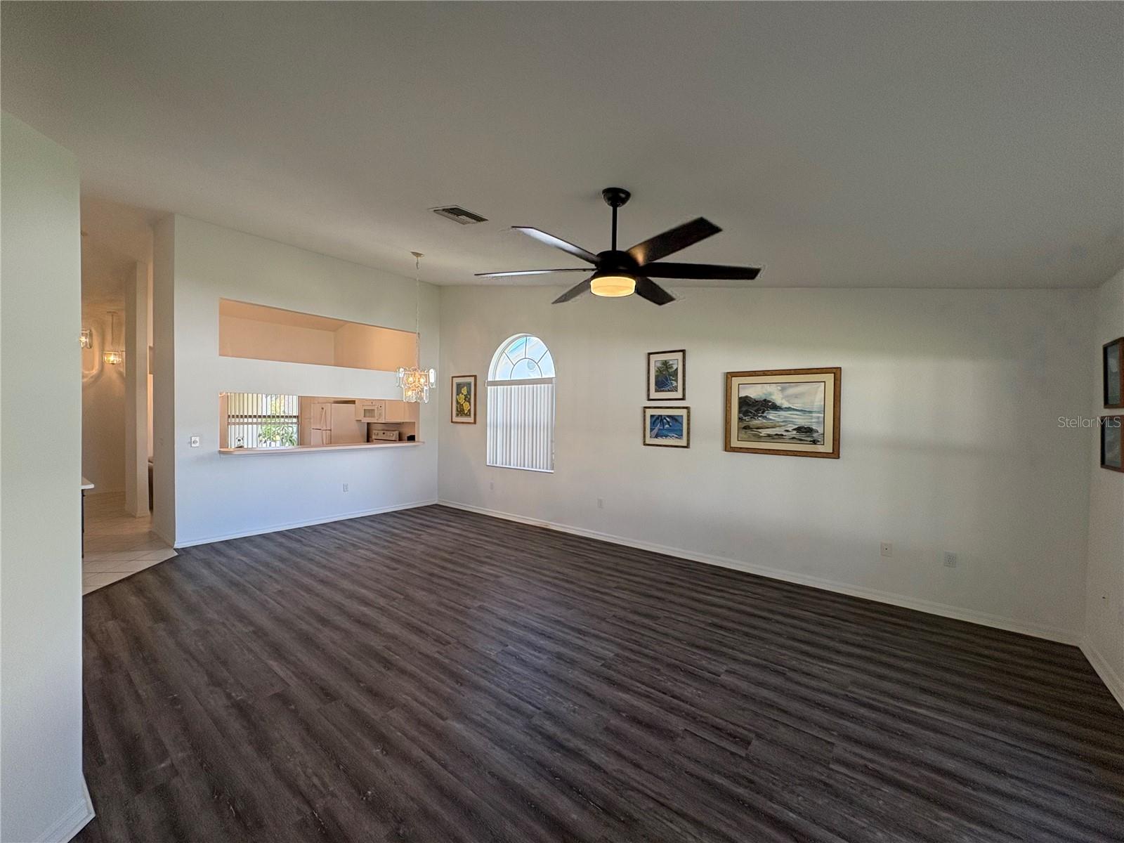 THE VILLAS OF EAGLE CREEK III & IV - Residential