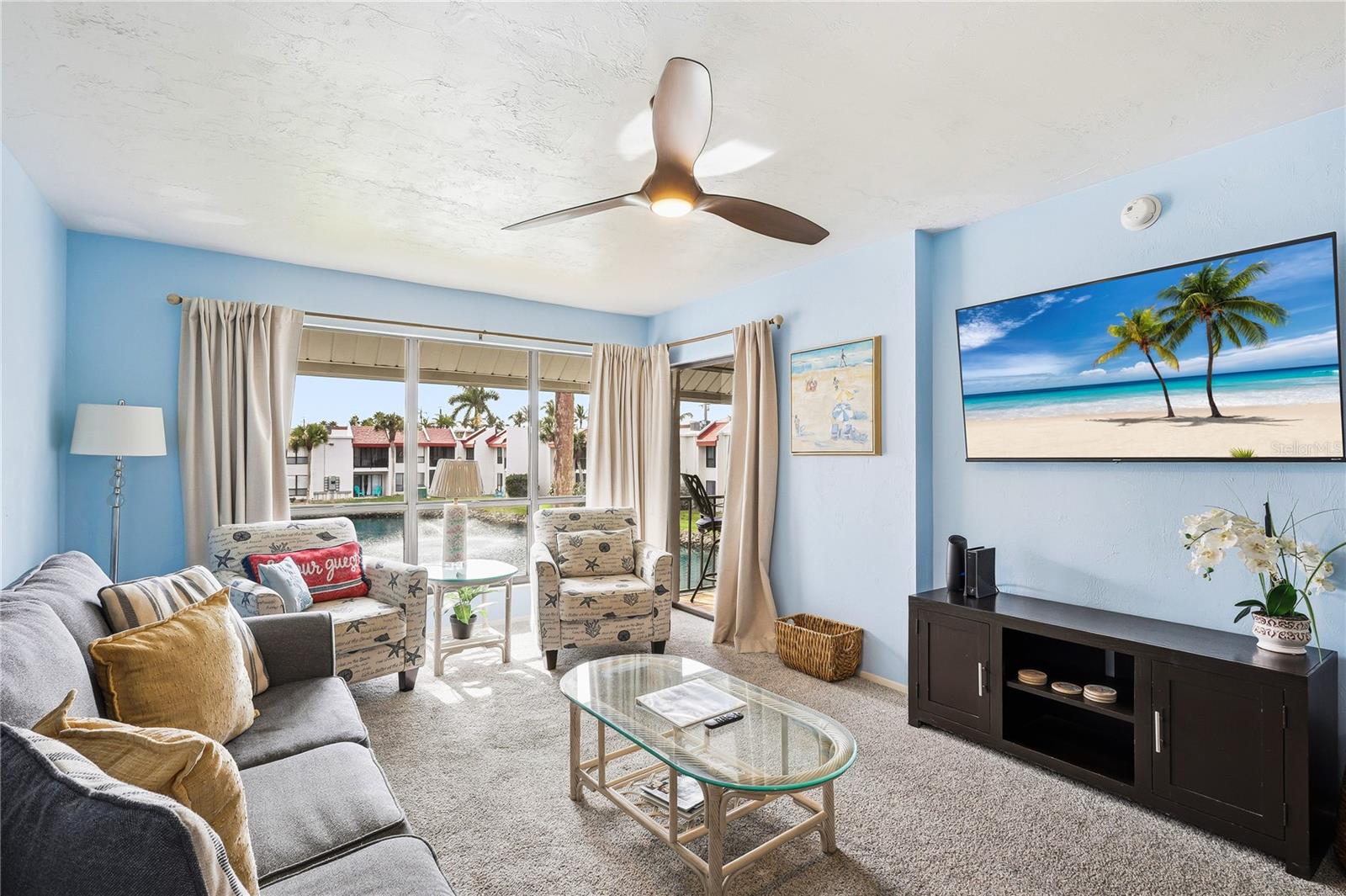 RUNAWAY BAY - Residential