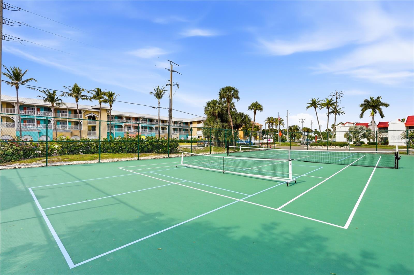 RUNAWAY BAY - Residential