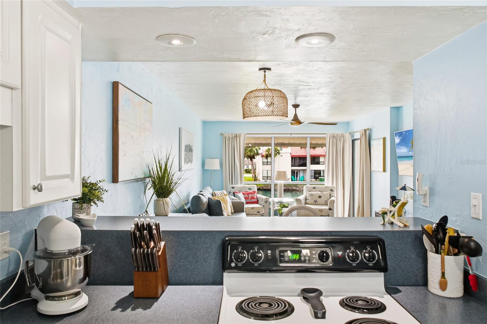 RUNAWAY BAY - Residential