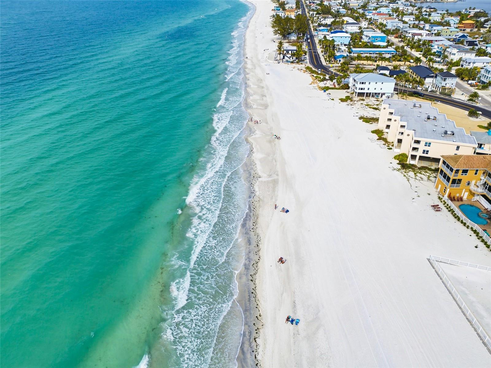 RUNAWAY BAY - Residential