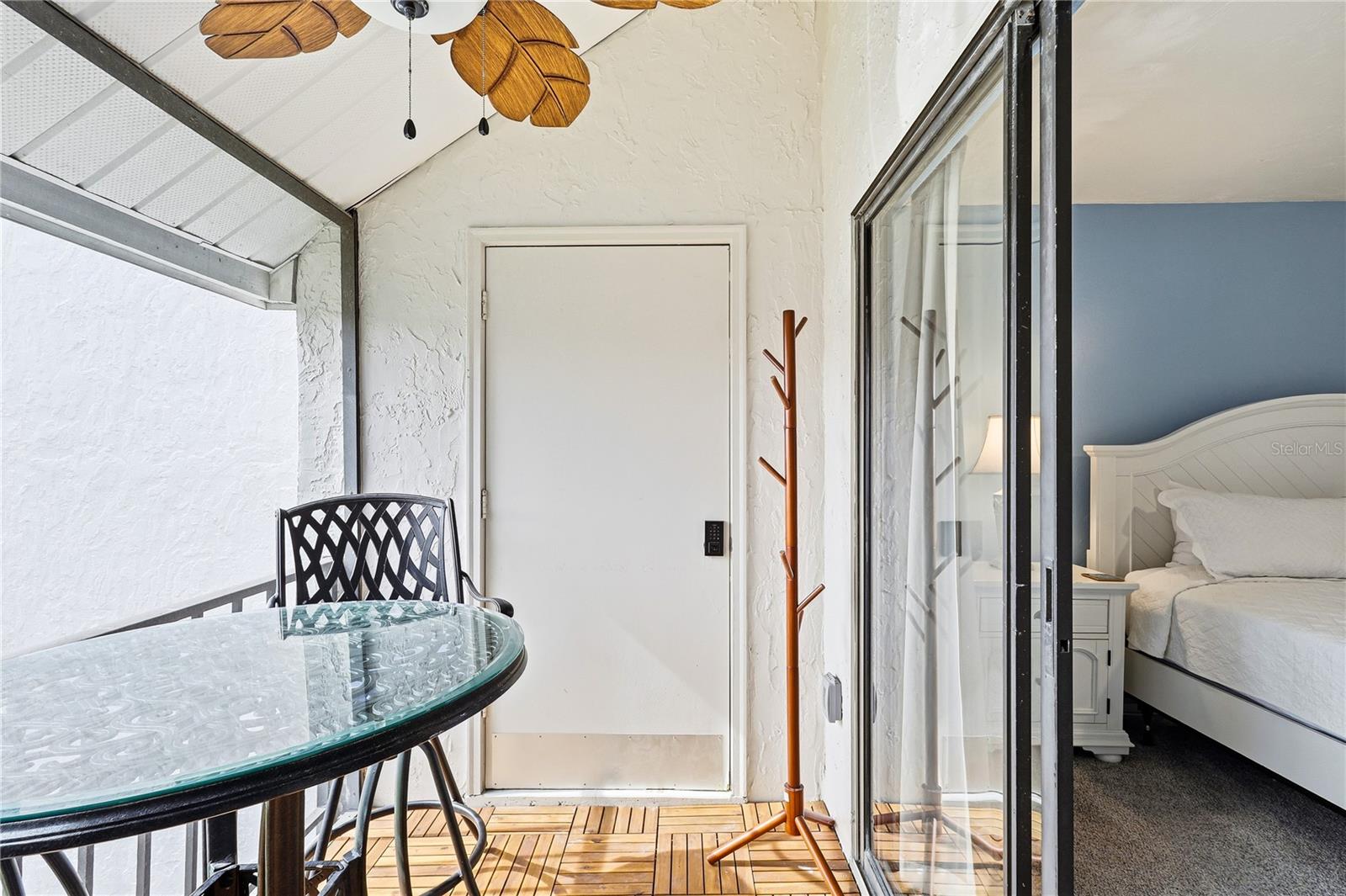 RUNAWAY BAY - Residential