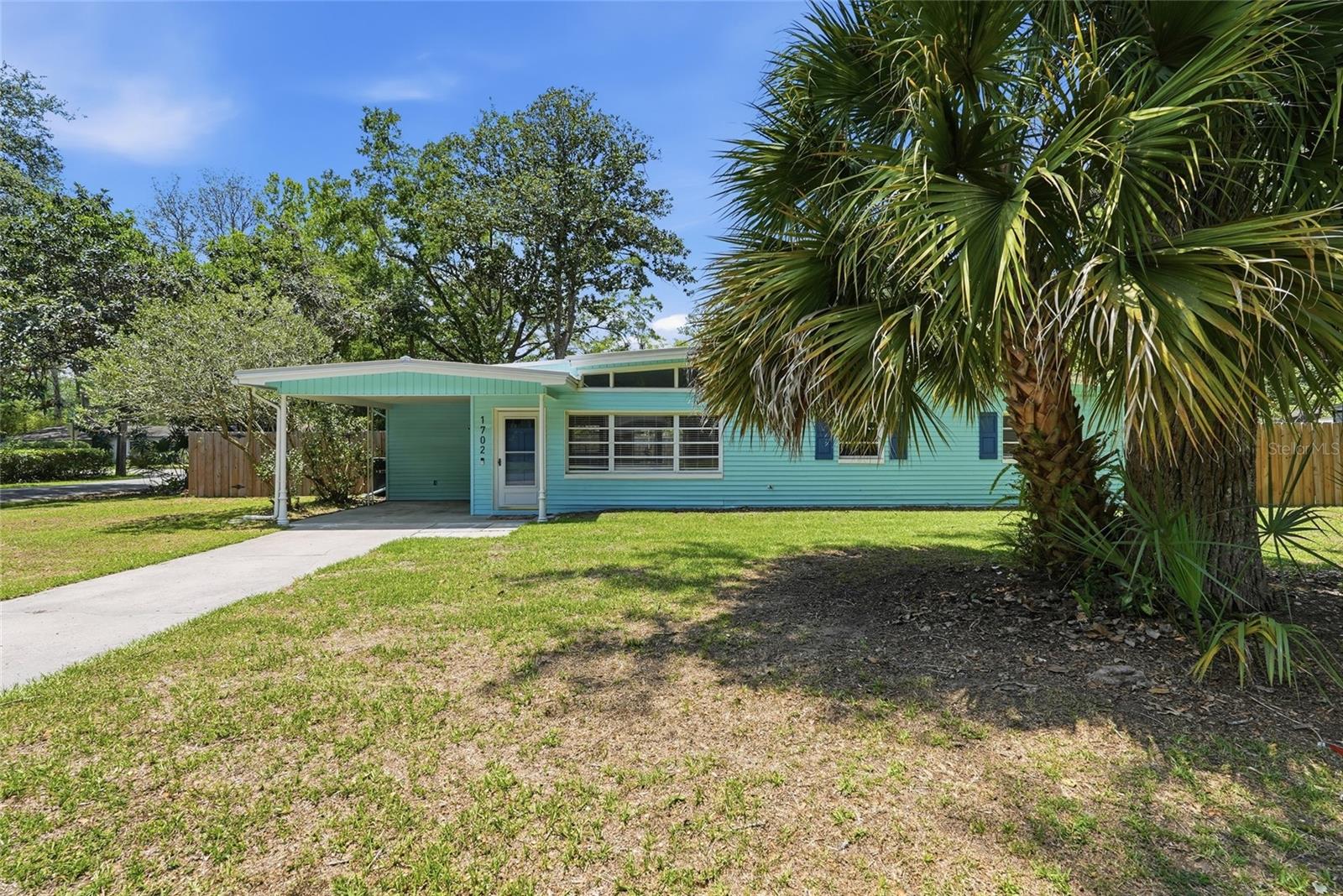 1702 NW 38TH DRIVE