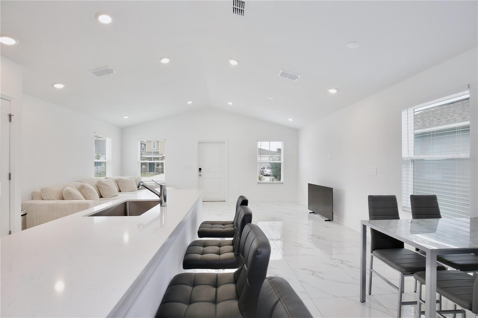 PEACE CREEK RESERVE 40'S - Residential