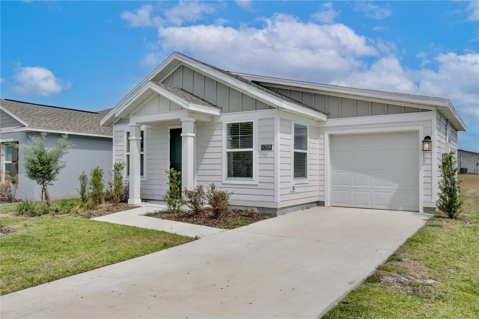 1709 TEAGAN LANE