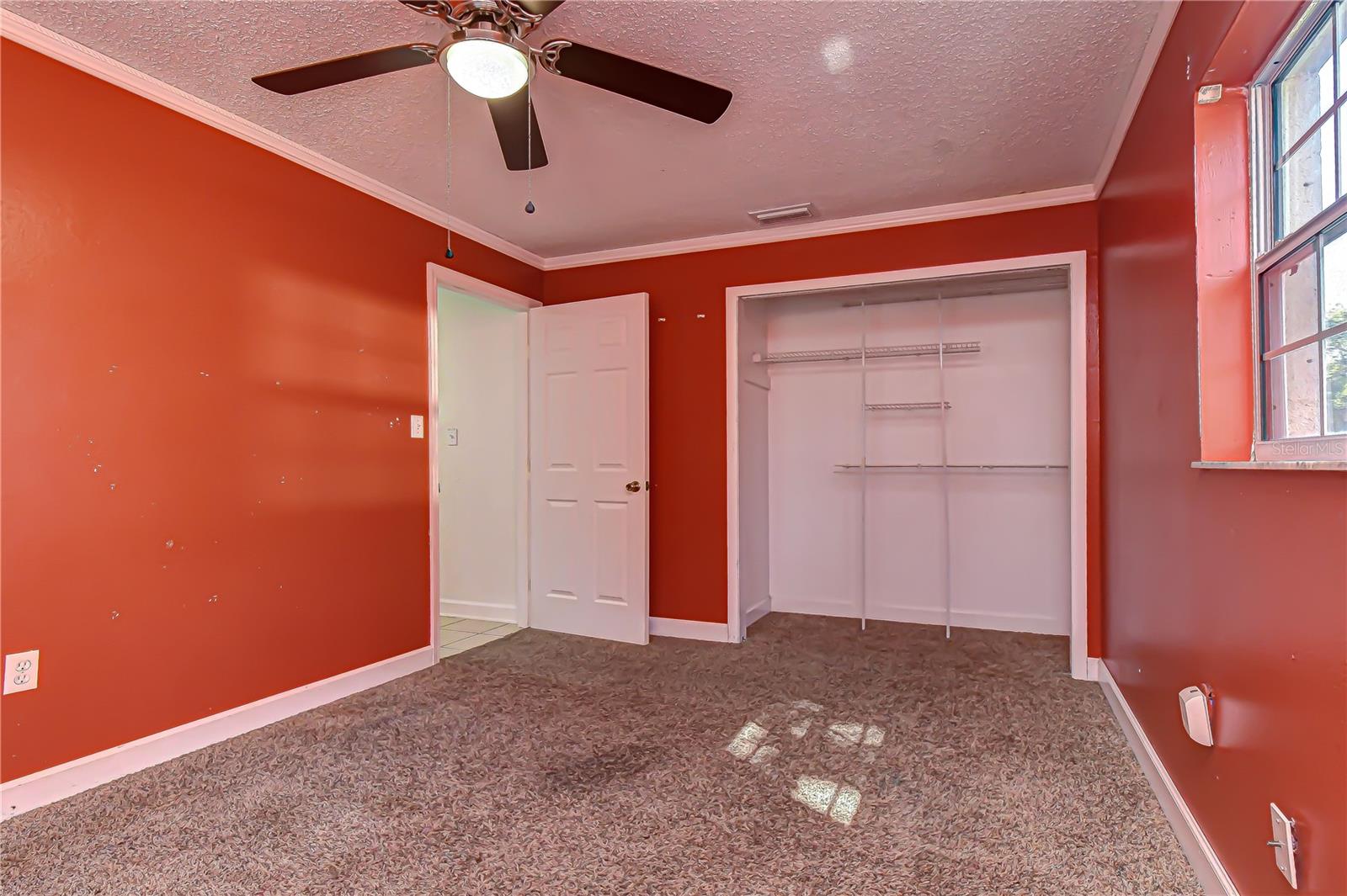 OAKVIEW ESTATES - Residential