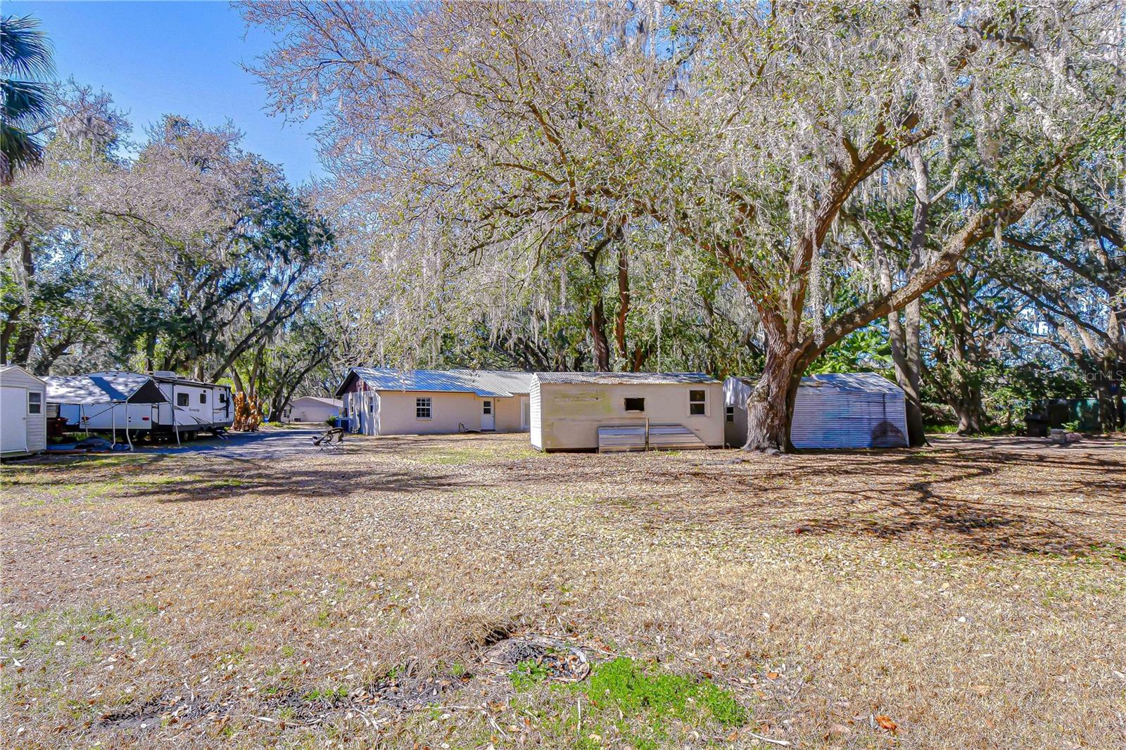 OAKVIEW ESTATES - Residential