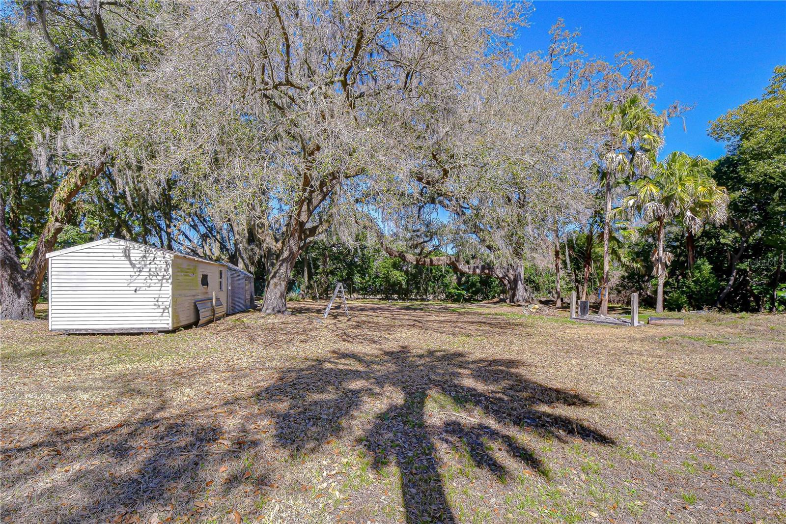 OAKVIEW ESTATES - Residential