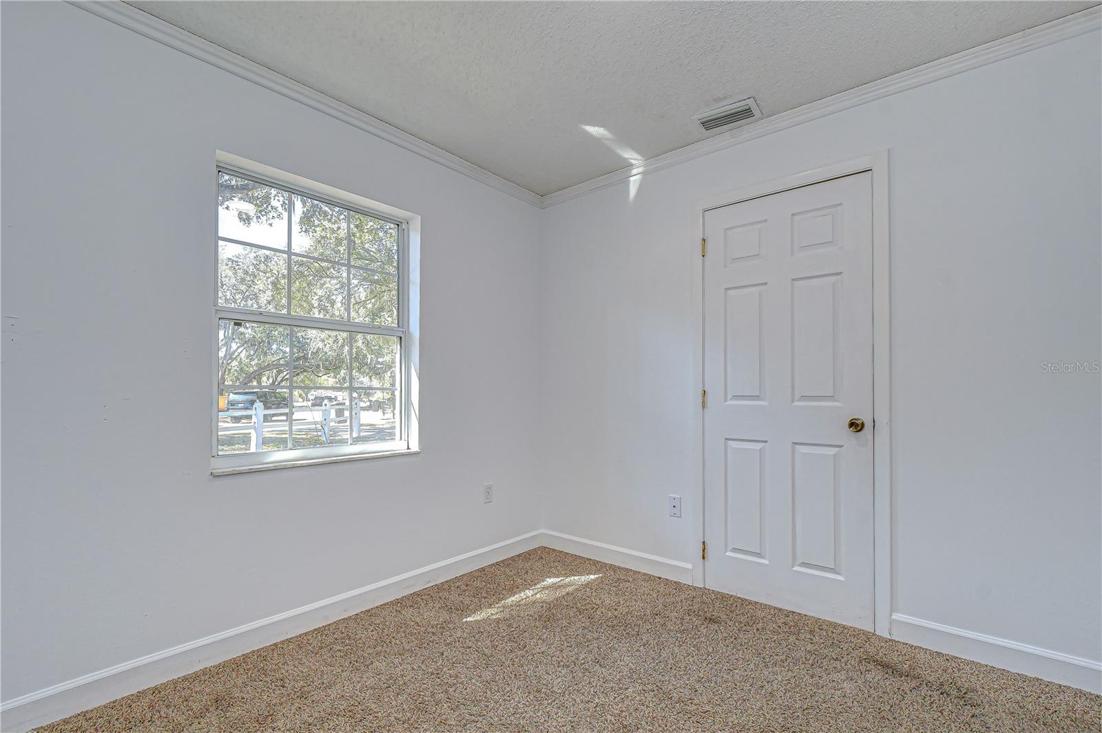 OAKVIEW ESTATES - Residential