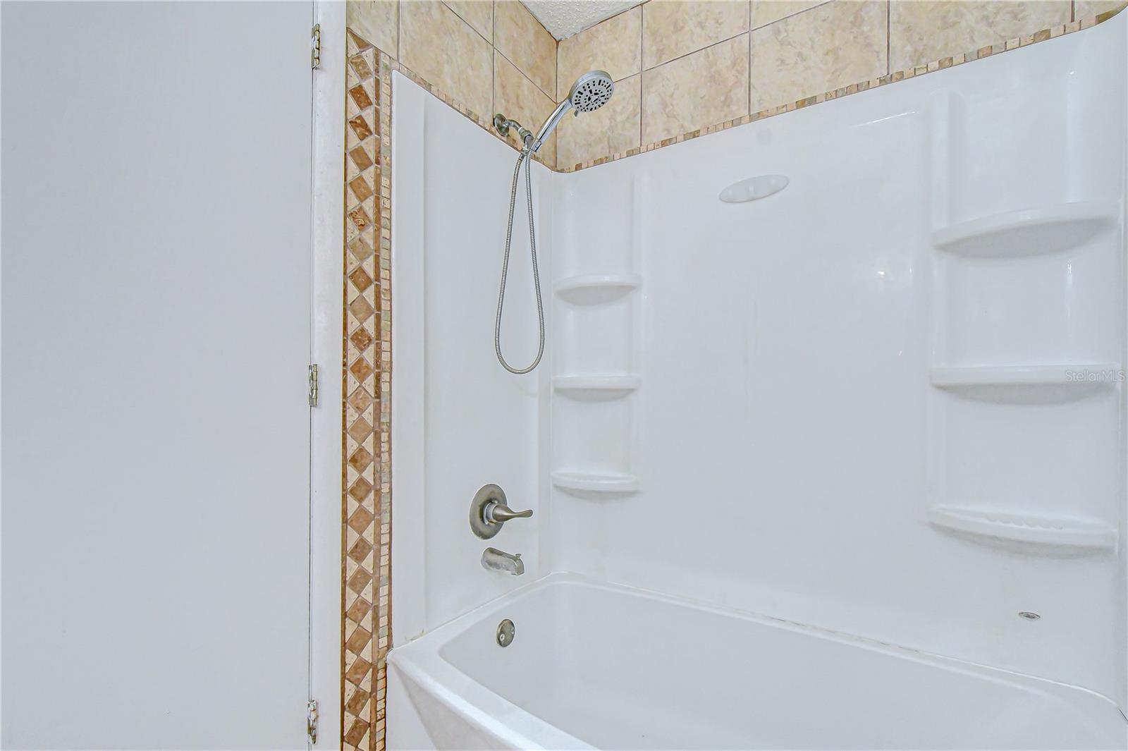 OAKVIEW ESTATES - Residential