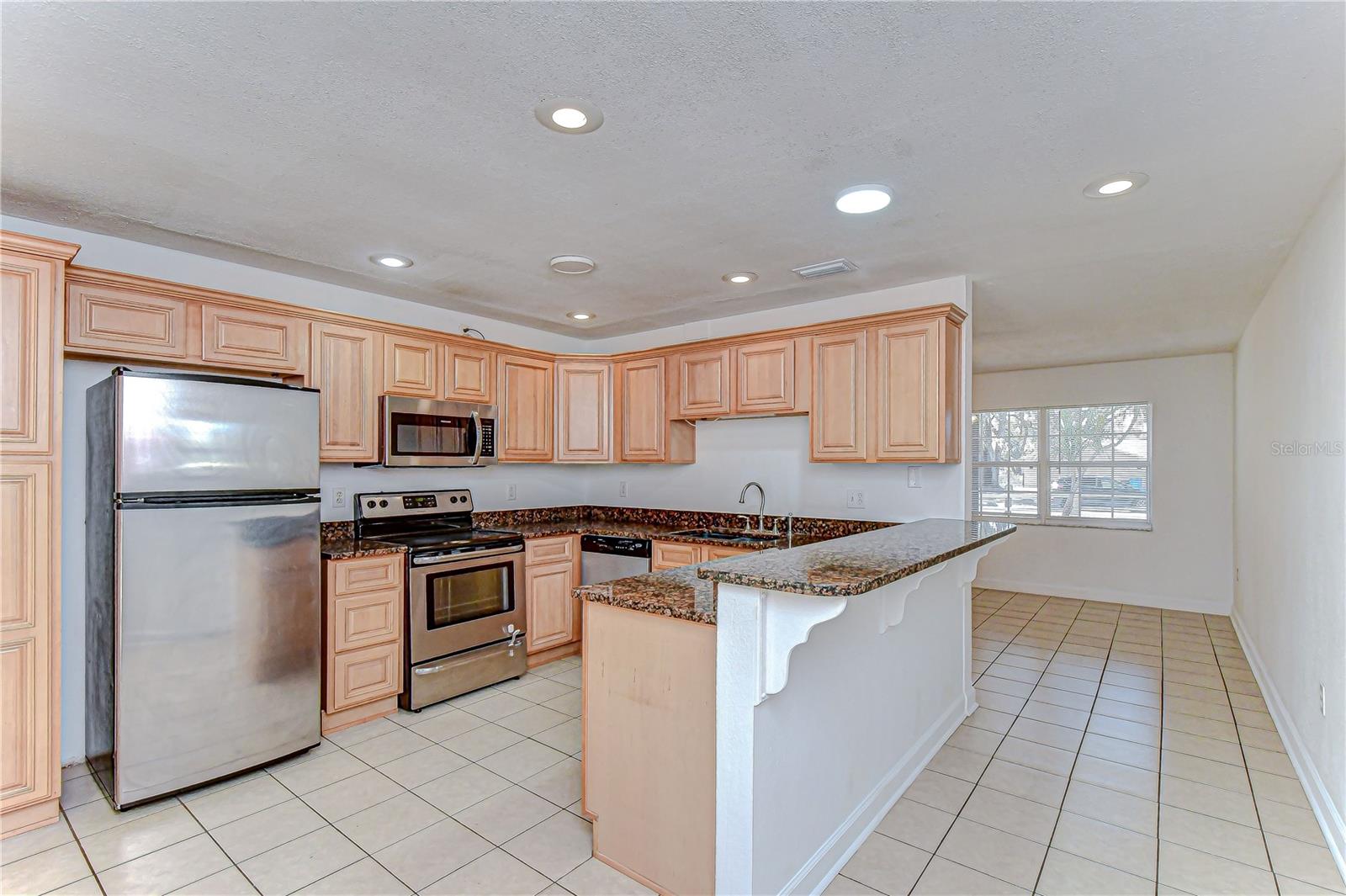 OAKVIEW ESTATES - Residential