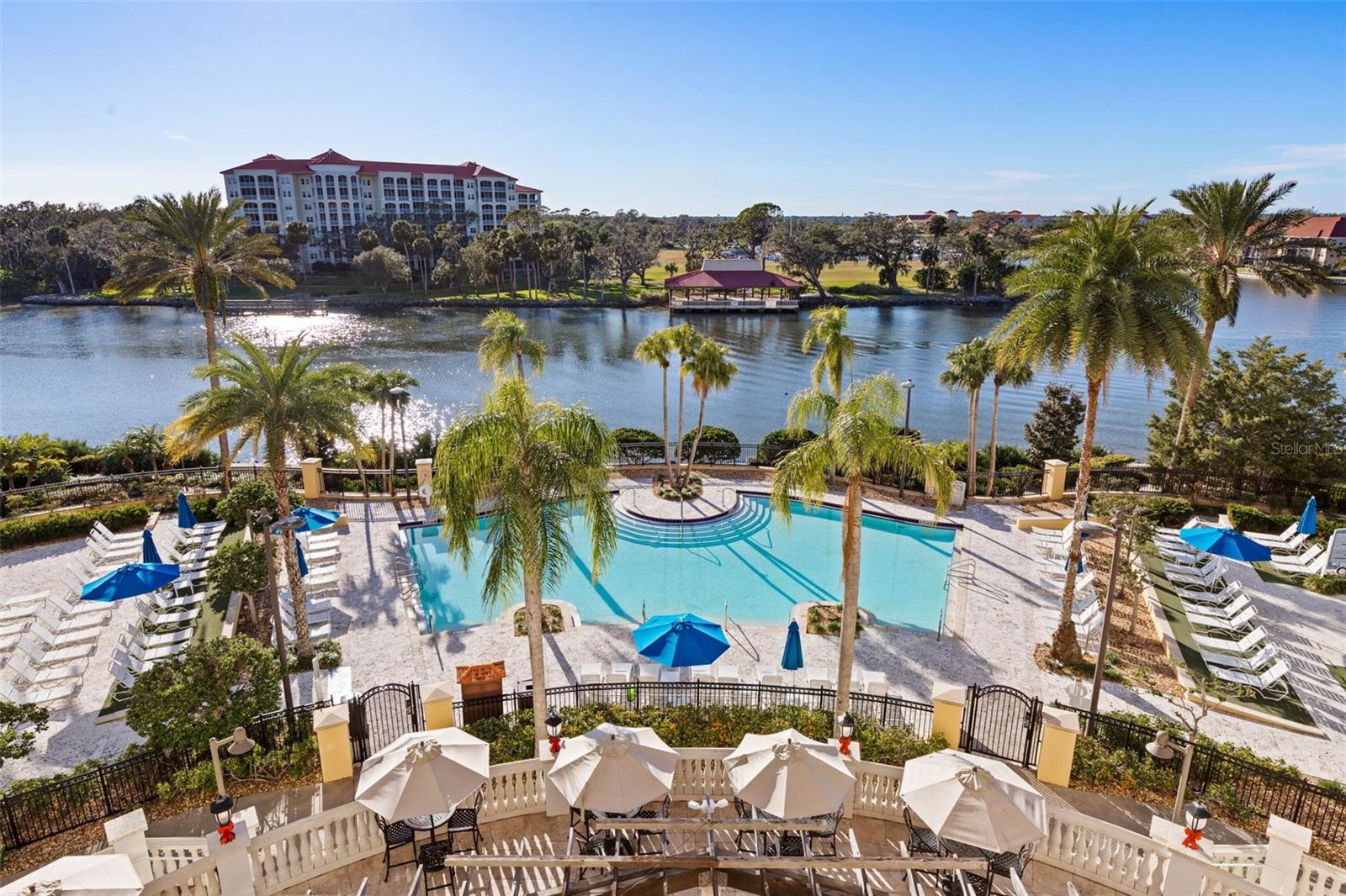 102 YACHT HARBOR DRIVE 567
