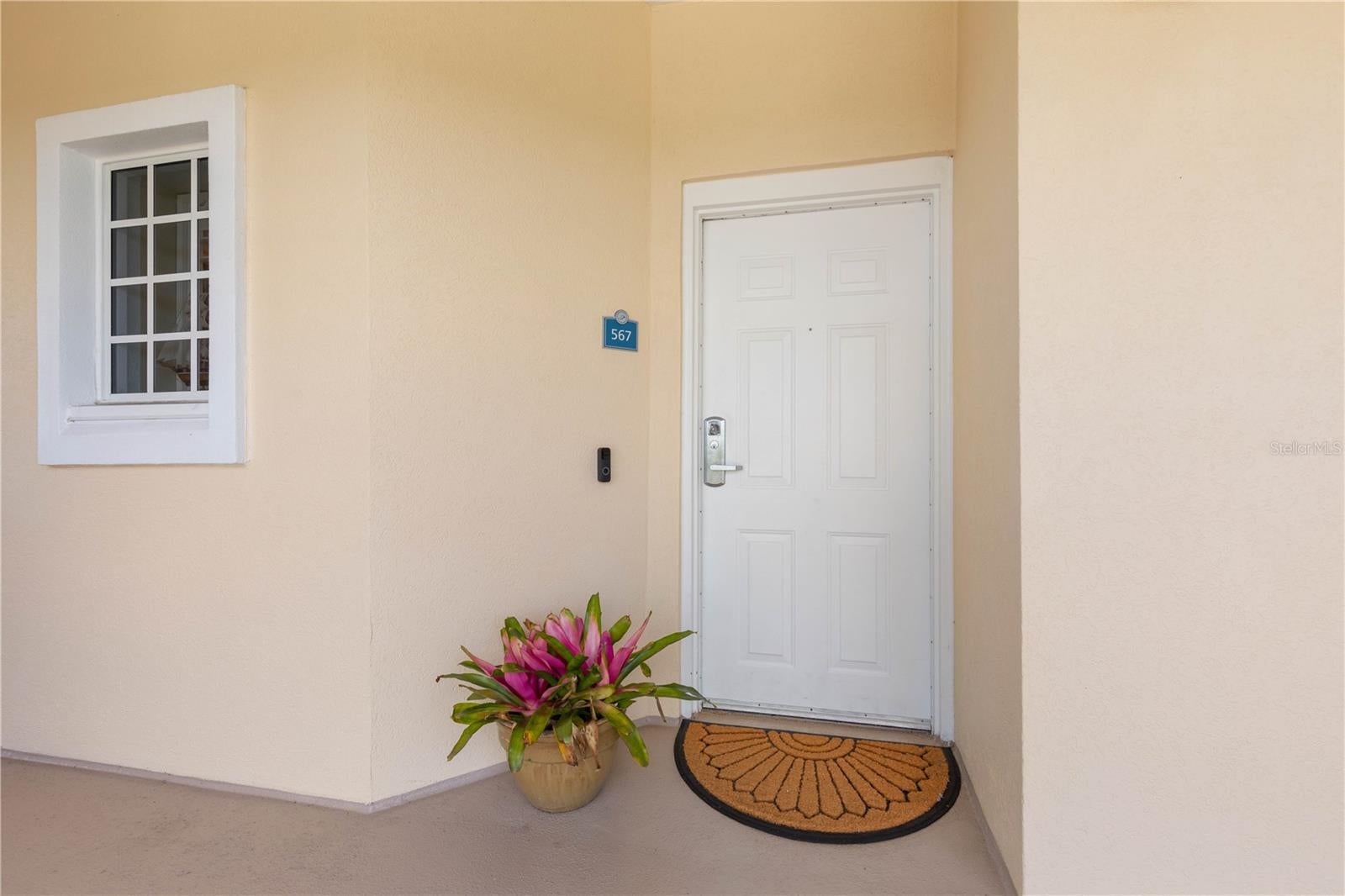102 YACHT HARBOR DRIVE 567