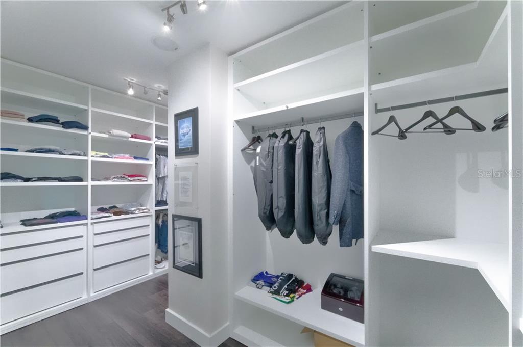 MIRAMAR - Residential