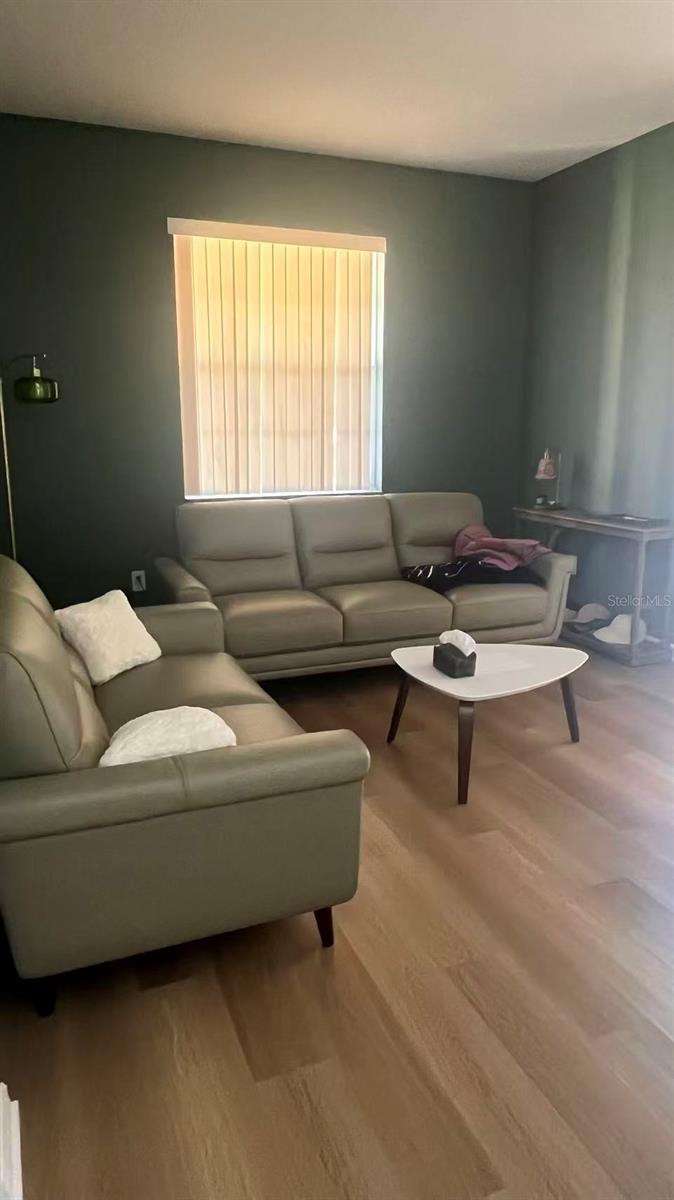 PARK NBRHD 05 - Residential Lease