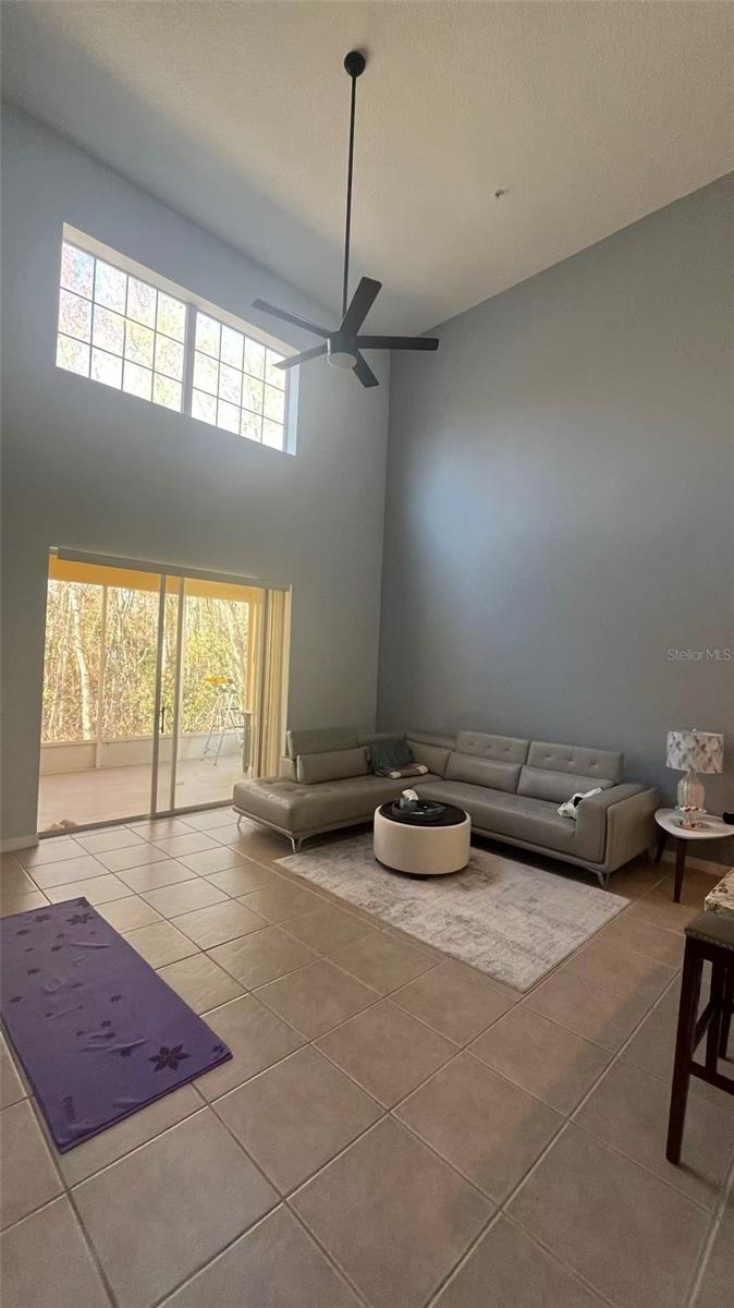 PARK NBRHD 05 - Residential Lease