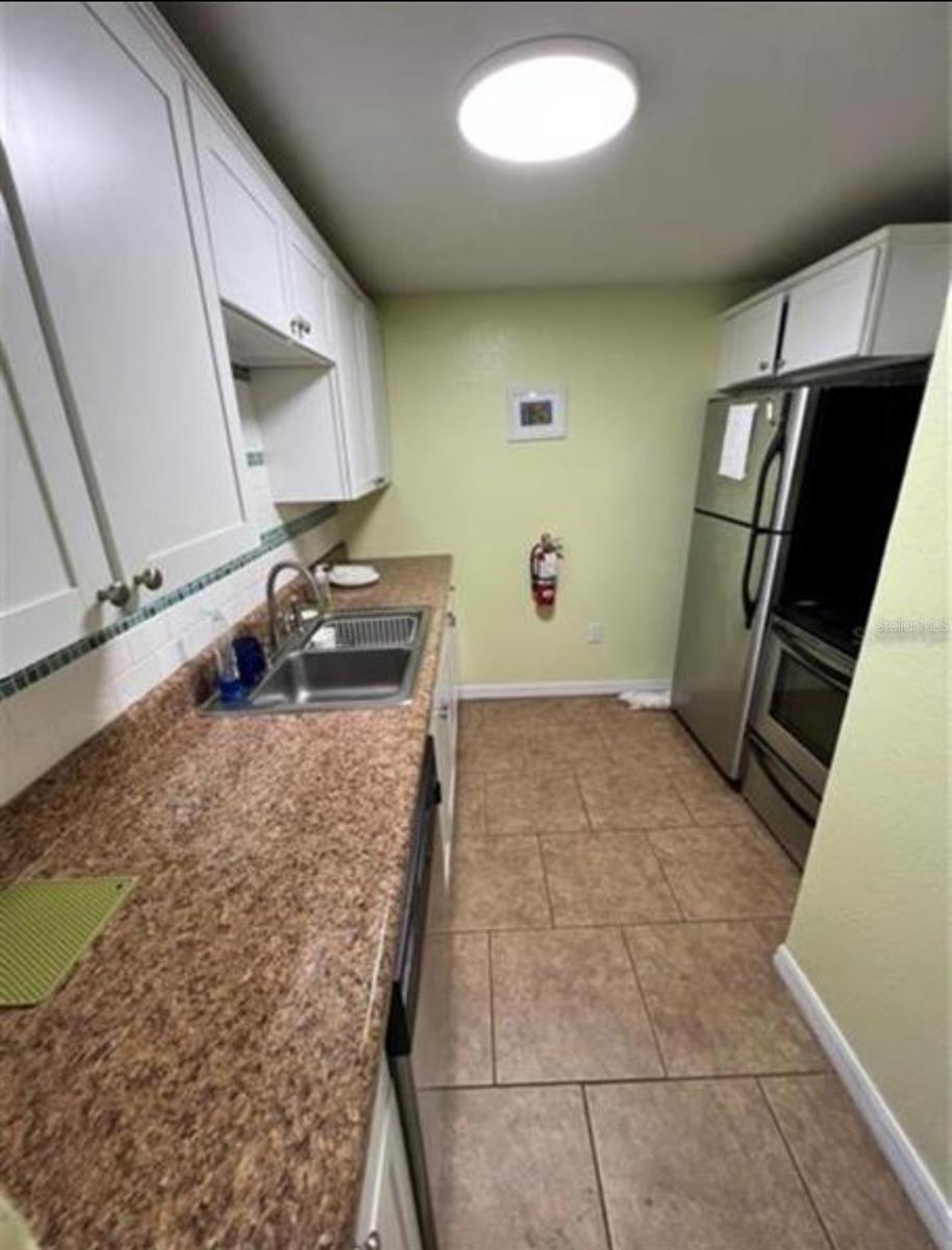 RIVERSIDE CONDO - Residential